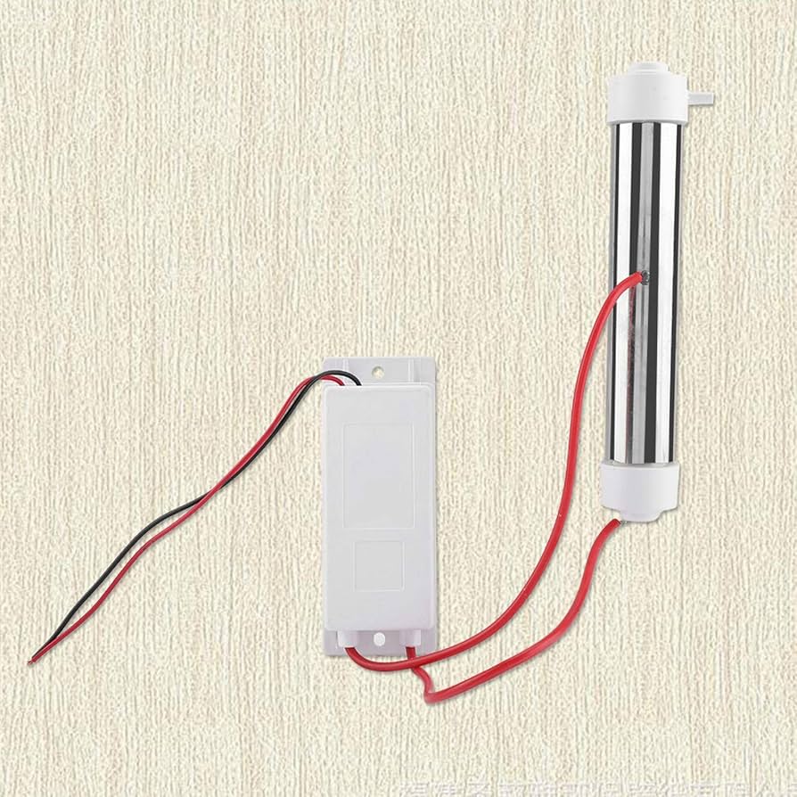 Amazon | オゾン発生器 小型脱臭機 脱臭機 空気清浄機 110V 45W