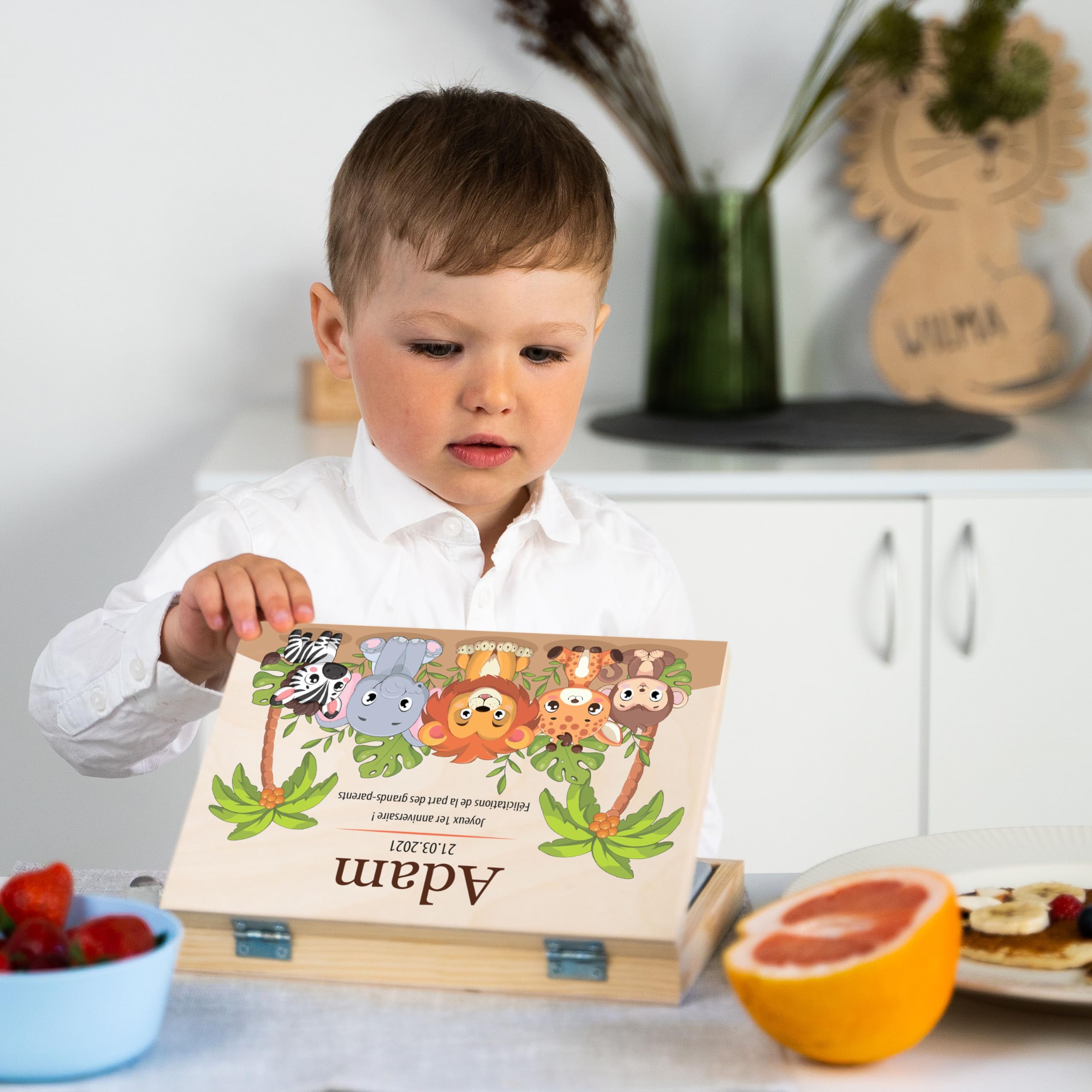 LAUBLUST Couverts pour Enfants gravés - Coutellerie dans boîte en Bois imprimé, Naturelle - Couverts avec prénom | Cadeau de baptême pour Enfants | Couverts de Table en INOX (Safari)
