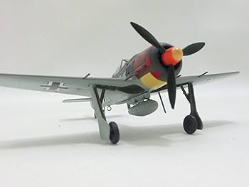 Amazon | 1/72 完成品 36403 ドイツ空軍 フォッケウルフ Fw