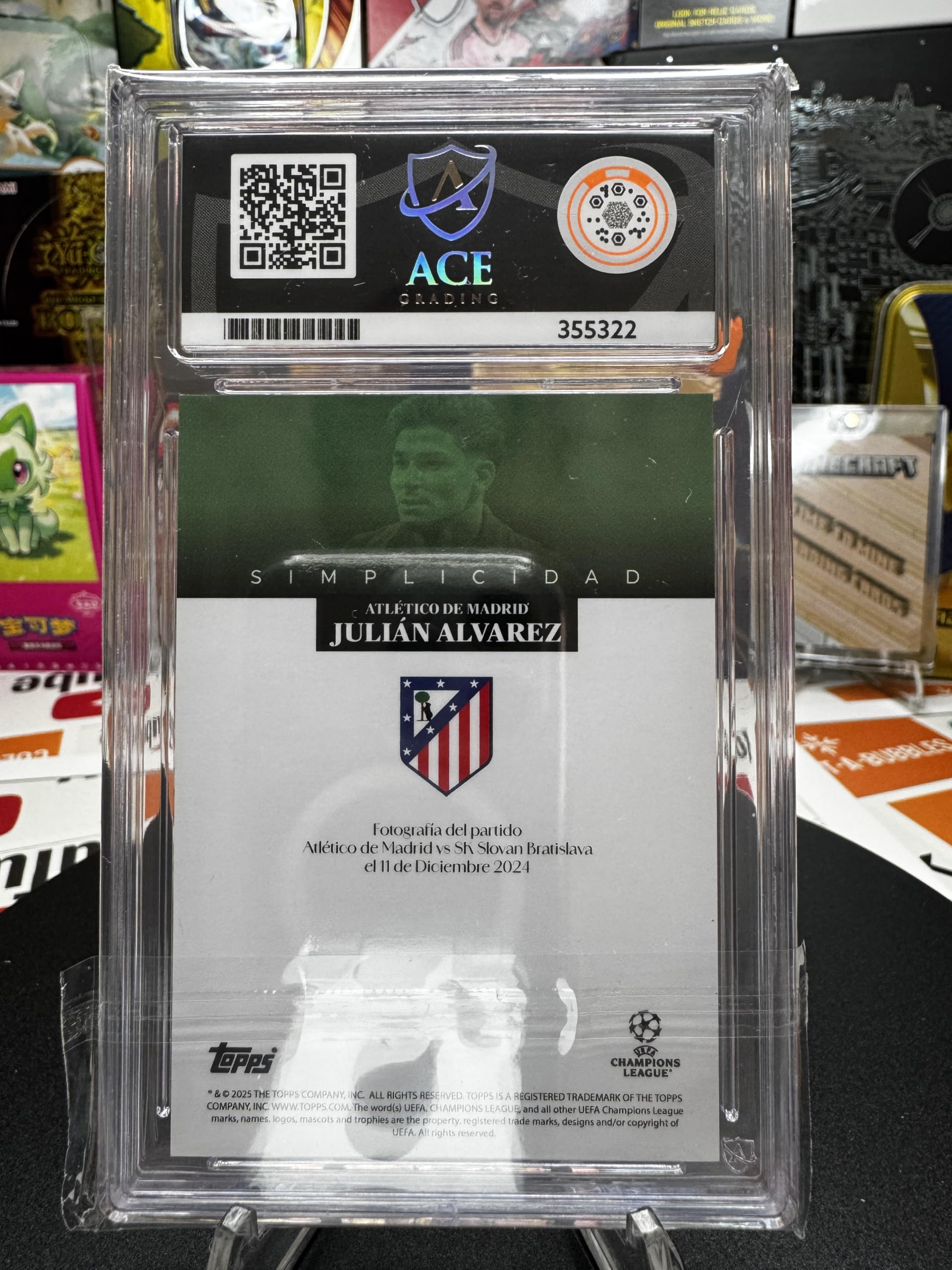 2024-25 Topps Simplicidad UEFA Competizioni per club | 2025 - Julian Alvarez - Verde /99 - Spagnolo - Estrellas Internacionales | Grado asso 10 | Numero certificato 355322