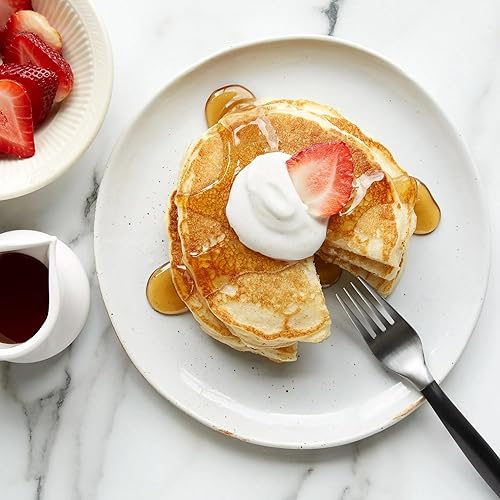 Bisquick Shake'N Pour - Mezcla para panqueques de suero de leche, recipientes de 5.1 onzas (paquete de 6)