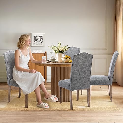 Miniatura 4 de Elegante silla de comedor tapizada Parsons con ribete plateado de cabeza de clavo y patas de madera maciza resistentes