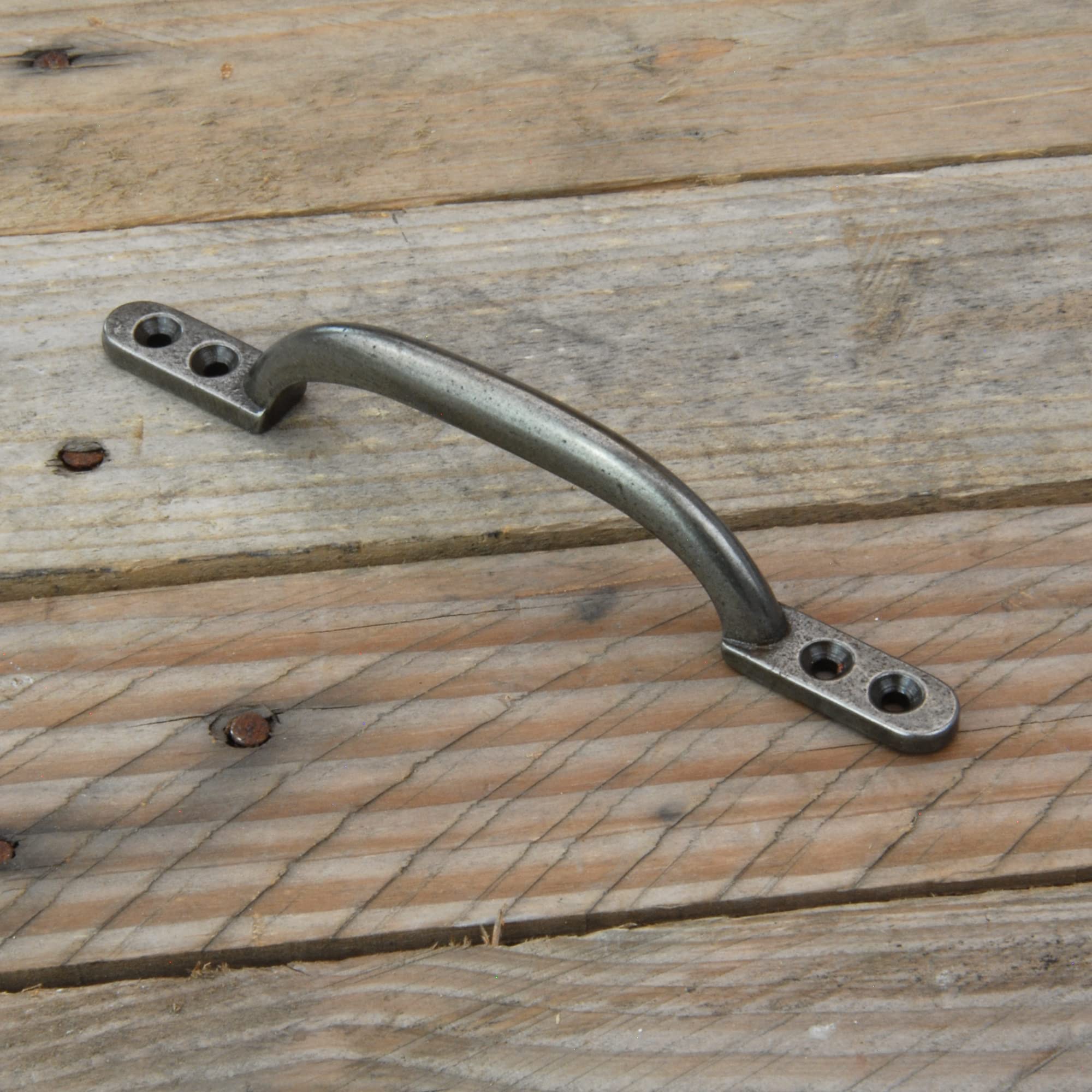 Underground Parts Aged Antique Tarnished Pewter Pewter Finish Cast Iron Cabinet Kitchen Drawer Door Bow Handles Pulls & Knobs (D Handle Hot Bed 170Mm)