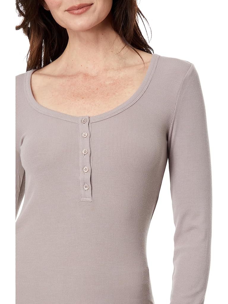 Barefoot Dreams Blankets, Throws and Apparel