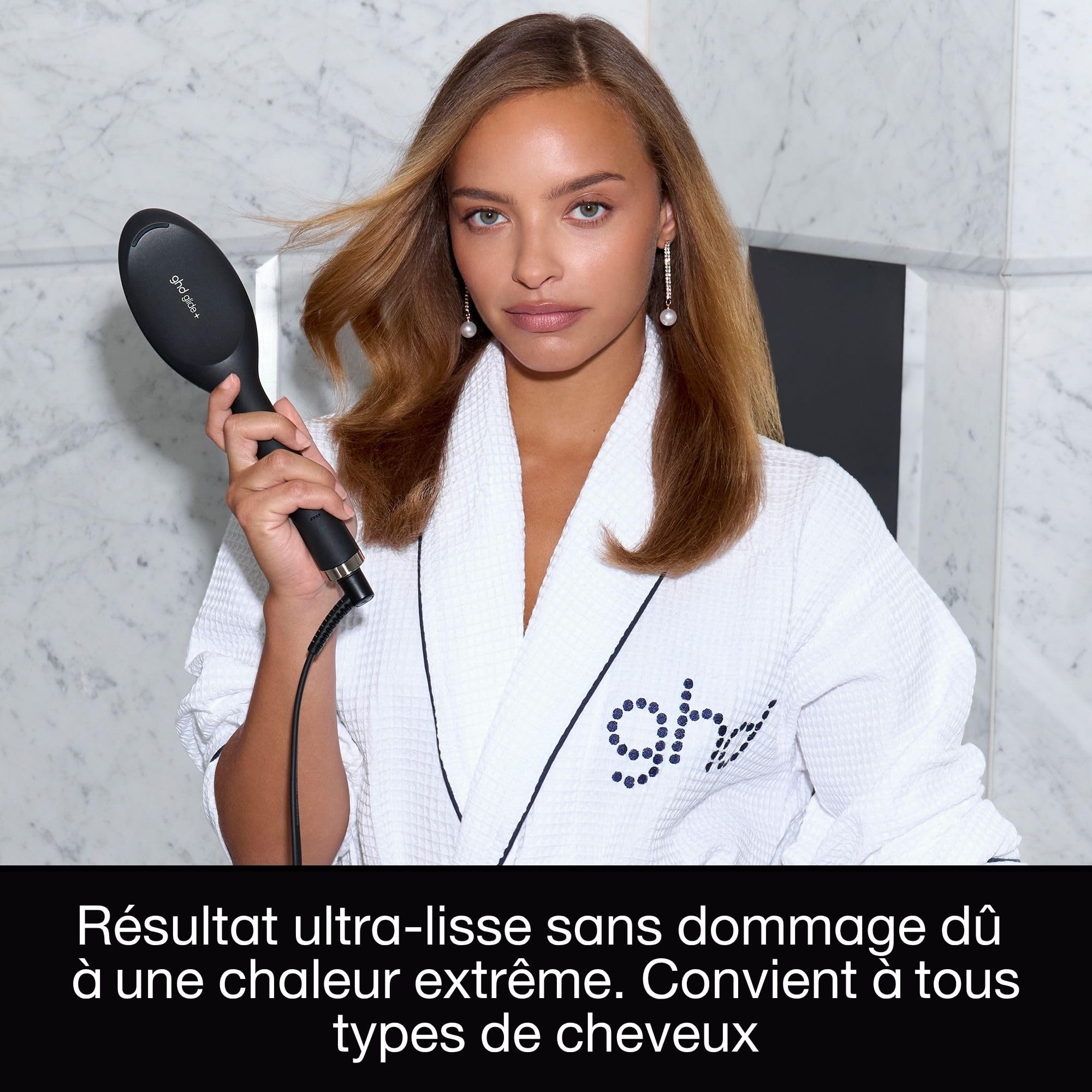 ghd - Brosse Chauffante ghd Glide+, Brosse Lissante (Noire) - Lissage Rapide, Facile, résultats sans frisottis - Sans chaleur extrême - Tous types de cheveux - S'utilise sur cheveux secs