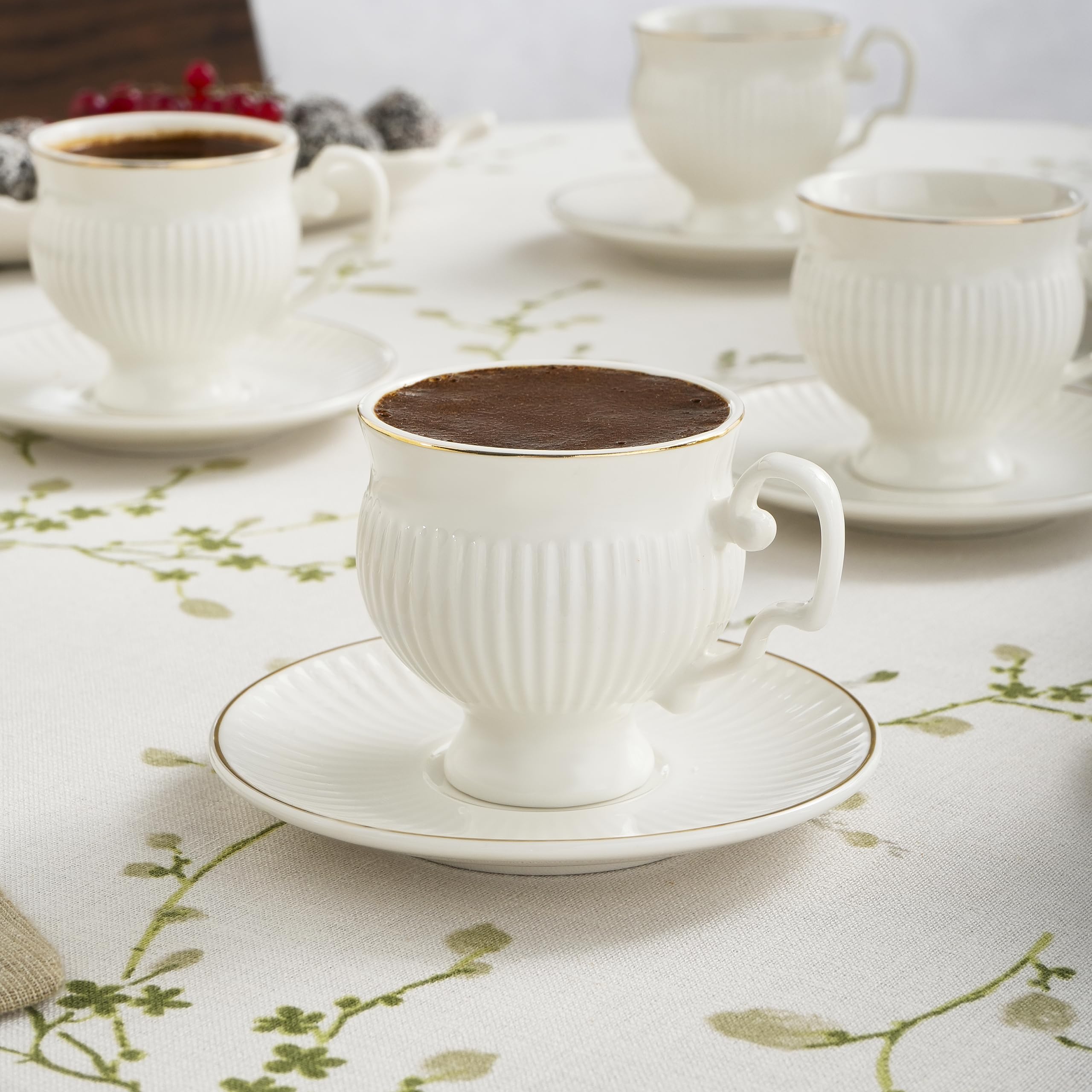 KARACA Set di 6 tazzine da caffè in porcellana, 12 pezzi, 100 ml, oro bianco, design moderno