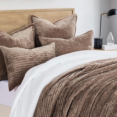 Miniatura 105 de EVERGRACE Velvet Quilt Set King Size, Luxurious Soft Striped Channel Bedding Set, Lightweight Velvet Comforter for All Season, Oversized Bedspread