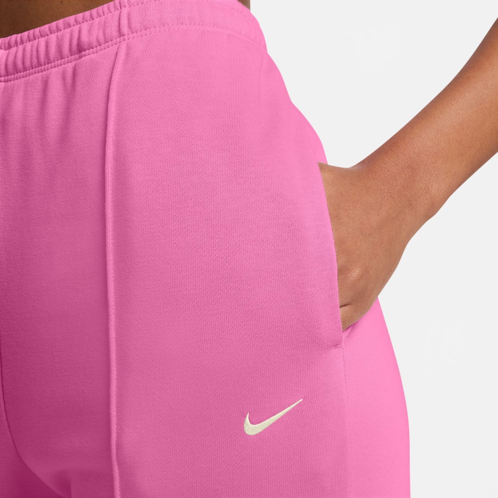 NIKE Damska odzież sportowa Chill Terry French Terry Trainingshose Mit Hohem Bund Und Schmaler Passform Für Damen French Terry Spodnie dresowe