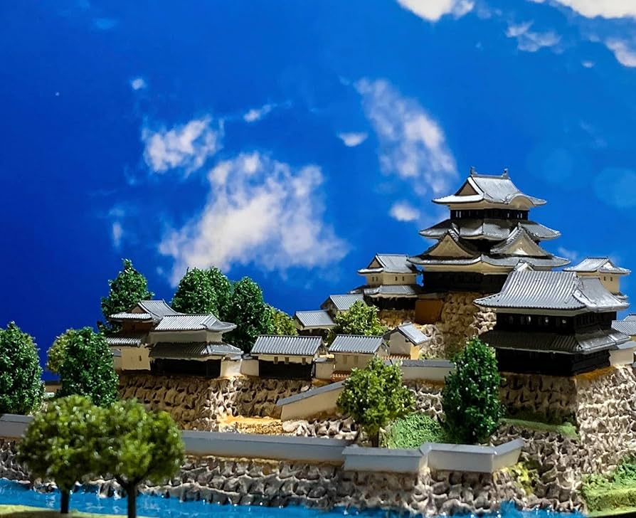Amazon | [完成品] 日本100名城 岡崎城 ケース付き お城 模型