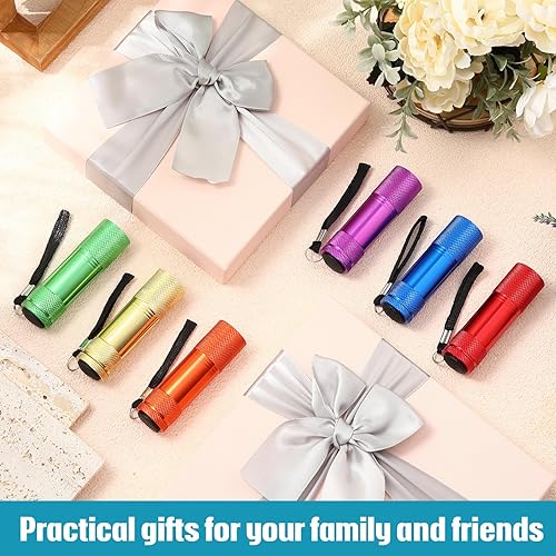 Miniatura 7 de VIHOSE 20 mini linternas a granel, luz flash de mano de aluminio brillante con cordón, pequeñas linternas LED para niños lectura nocturna,