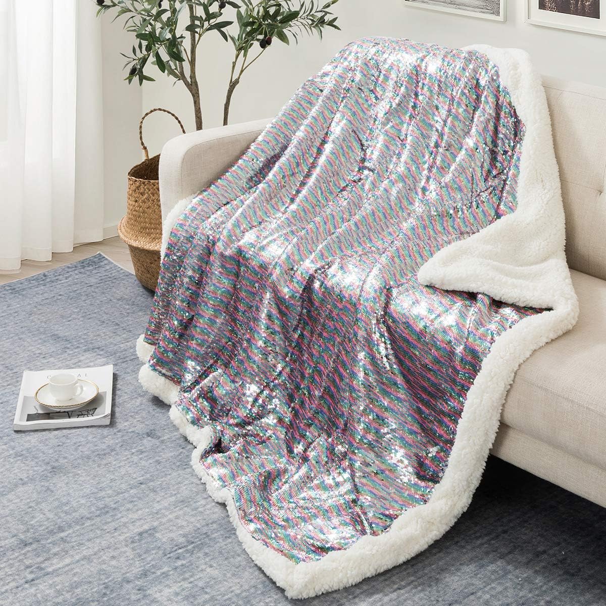 Homiest Sequin Throw Blanket Sherpa Fleece Reversible Blanket 50" x 60", Decorative Mermaid Colorful Glitter Blanket for Couch, Sofa, Bed (Pink)