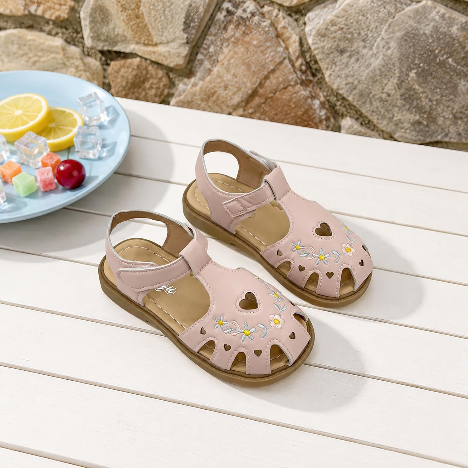 Toddler Girls Sandals Summer Breathable Closed Toe Kids Shoes Lightweight Non Slip Soft Sole Cute Floral Heart Cutout Casual Walking Shoes for Little Kids Outdoor Daily Wear