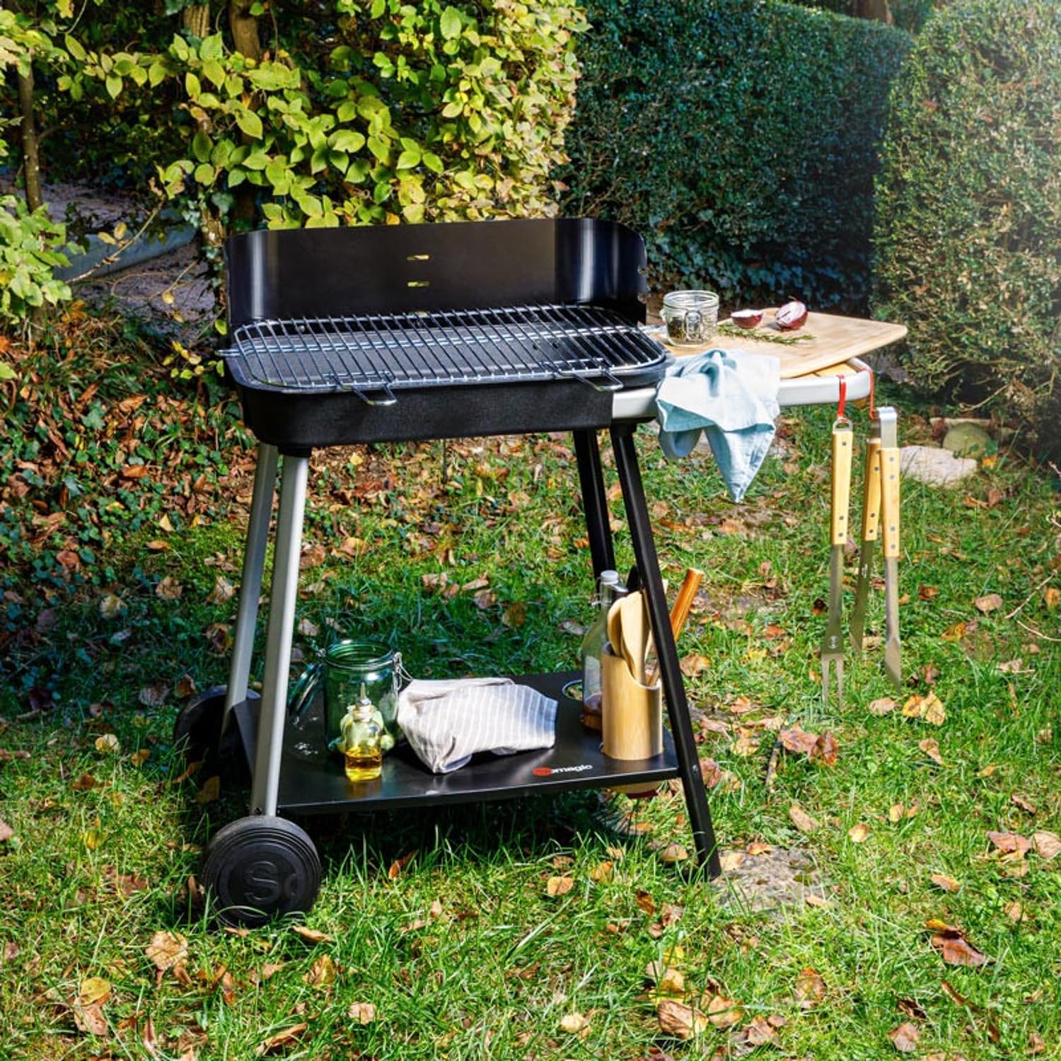Barbecue au charbon de bois VULCANO 2300 + soufflerie, de chez Somagic