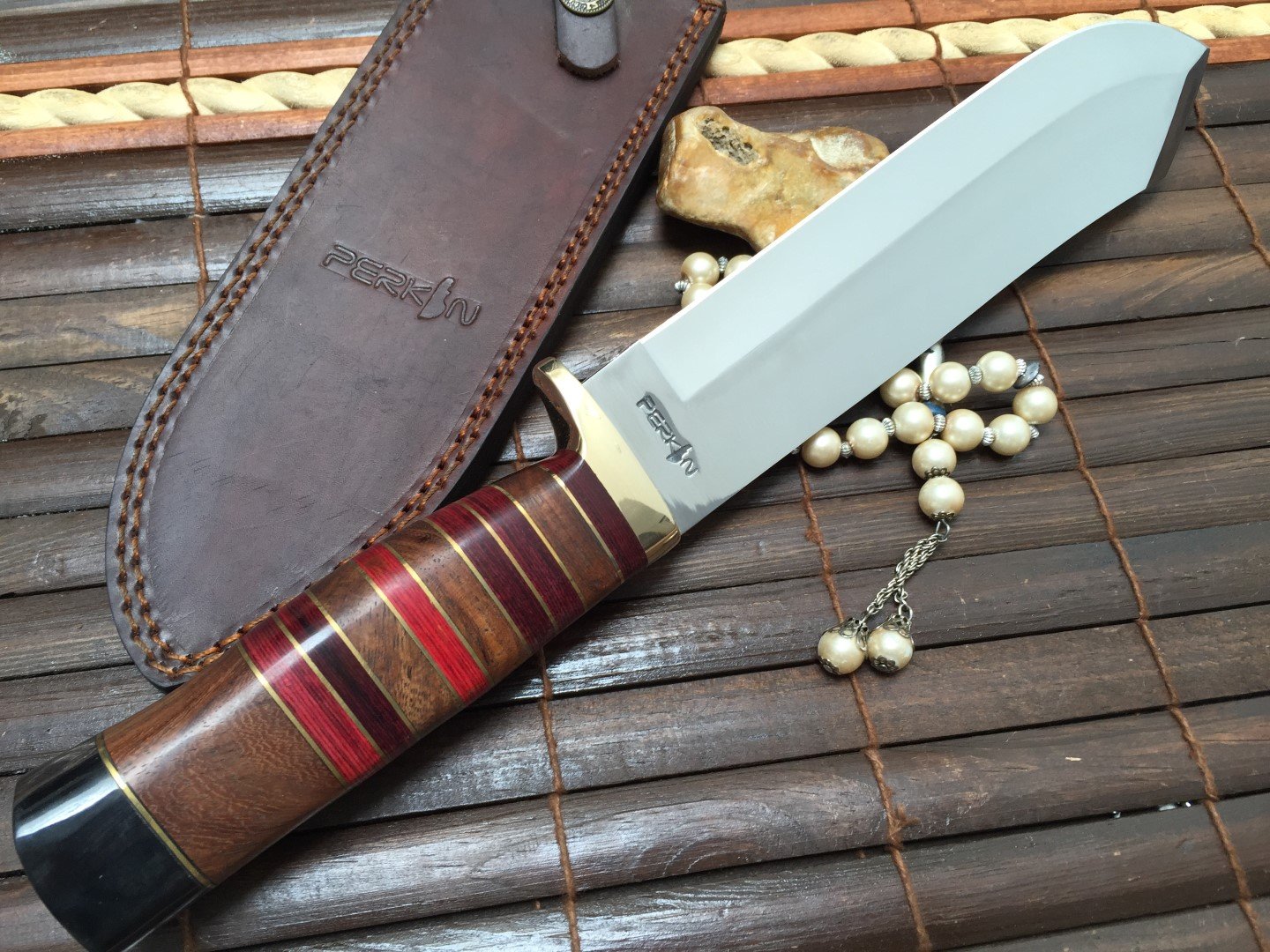 Coltello da caccia fatto a mano personalizzabile.