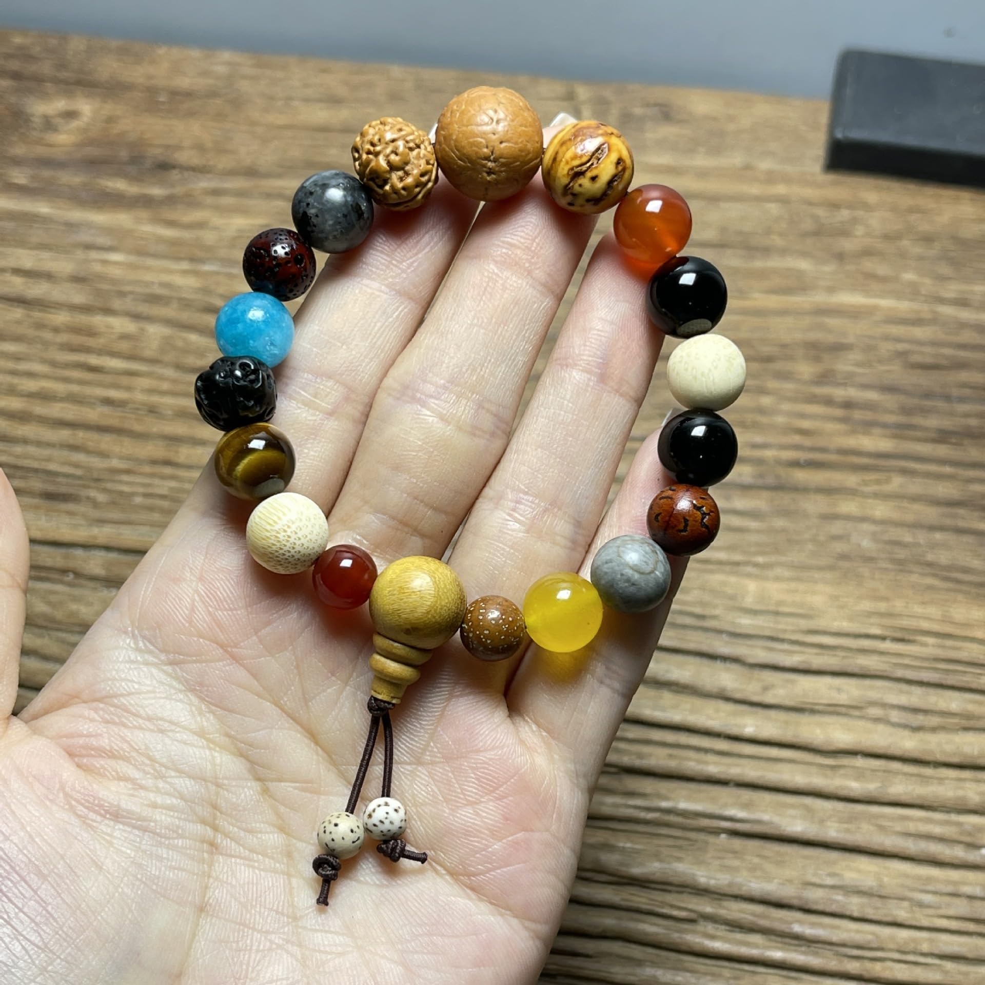 天珠セット⑱ Amazon.co.jp: 杭州十八籽手串18籽18子天珠佛珠多宝文玩男女心灵隐愿十