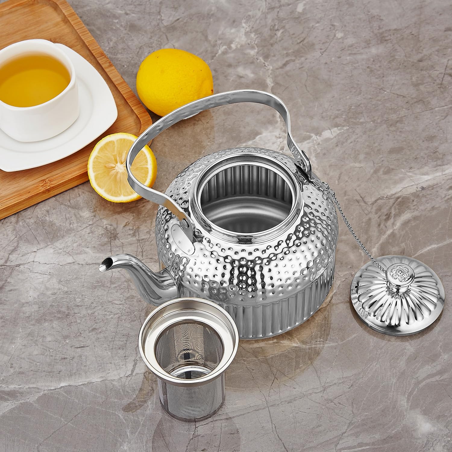 Bouilloire en Acier Inoxydable pour Assaisonnement, Théière avec Filtre en Maille, Poignée Ergonomique pour la Cuisine à la Maison