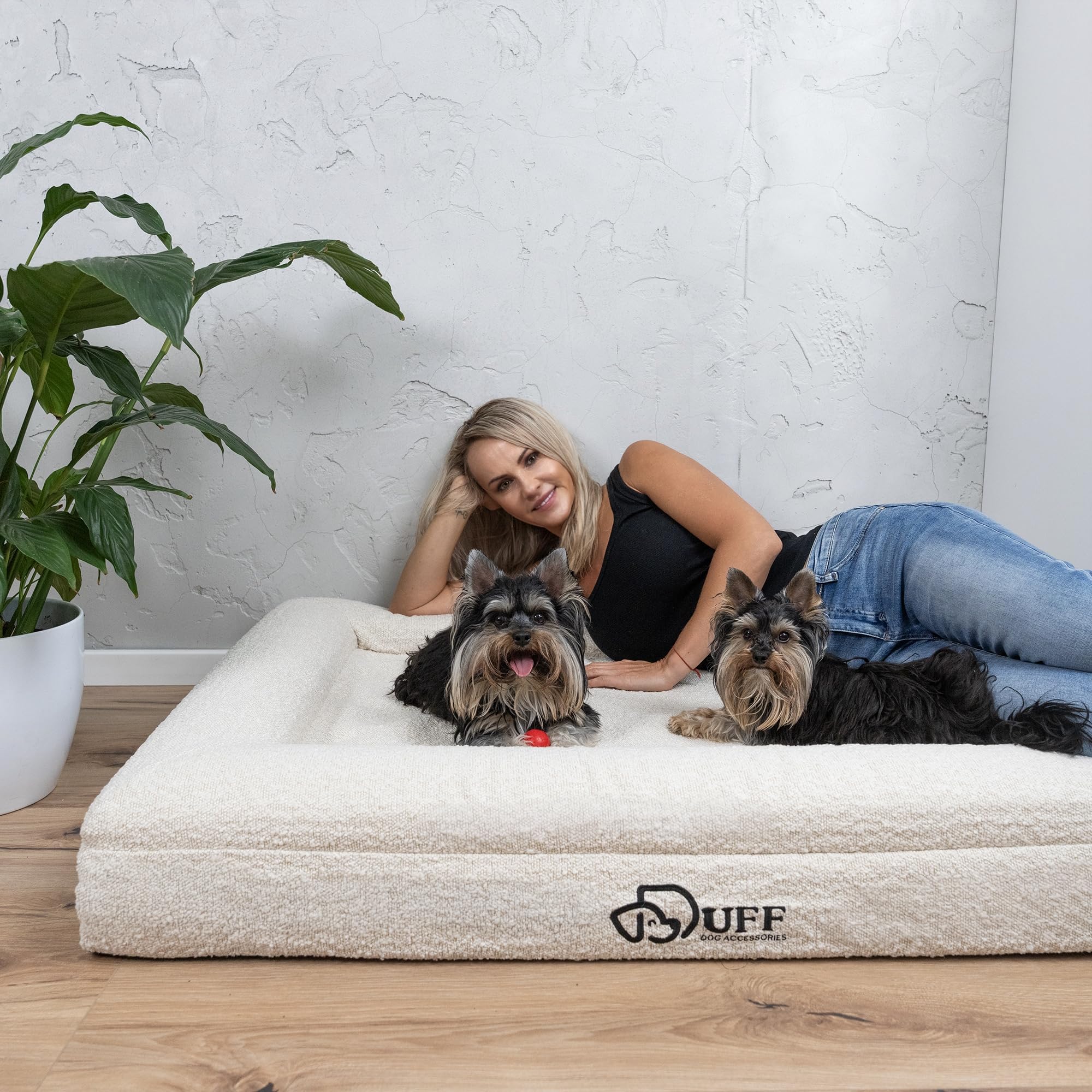 Duff® Lit Orthopédique Chien Grande Taille L (115x90 cm) – Matelas Mémoire de Forme Haute Densité – Tissu Bouclette Premium, Housse Lavable – Confort Durable & Élégant