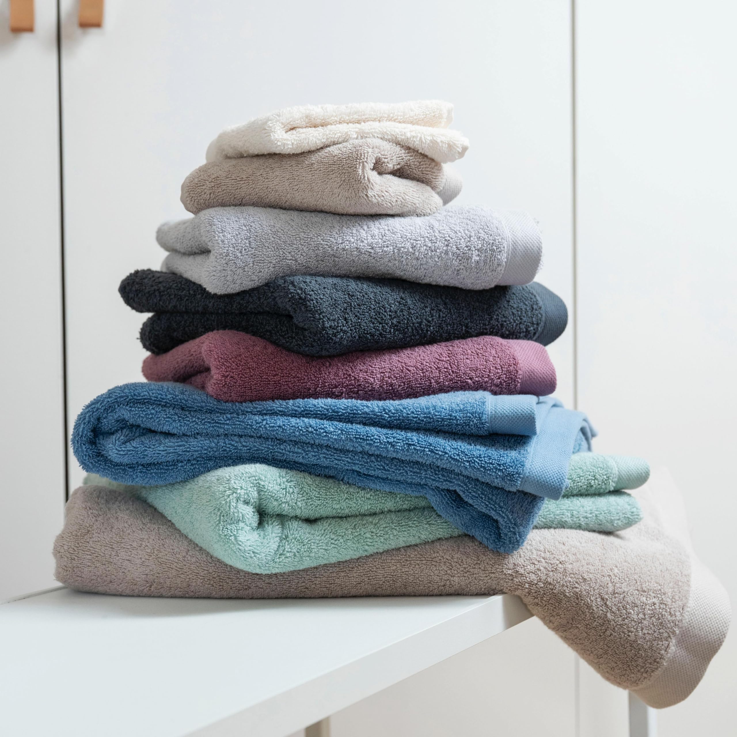 herzbach home Serviette de Sauna de Luxe 80 x 200 cm (Gris Sable) - Grande Serviette de Sauna Premium si Moelleuse et absorbante - 100% Coton Naturel