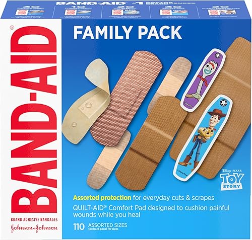 Miniatura 1 de Band-Aid Paquete variado de vendajes adhesivos de marca familiar en varios tamaños con bloque de agua flexible, tela flexible, Skin-Flex, tiras