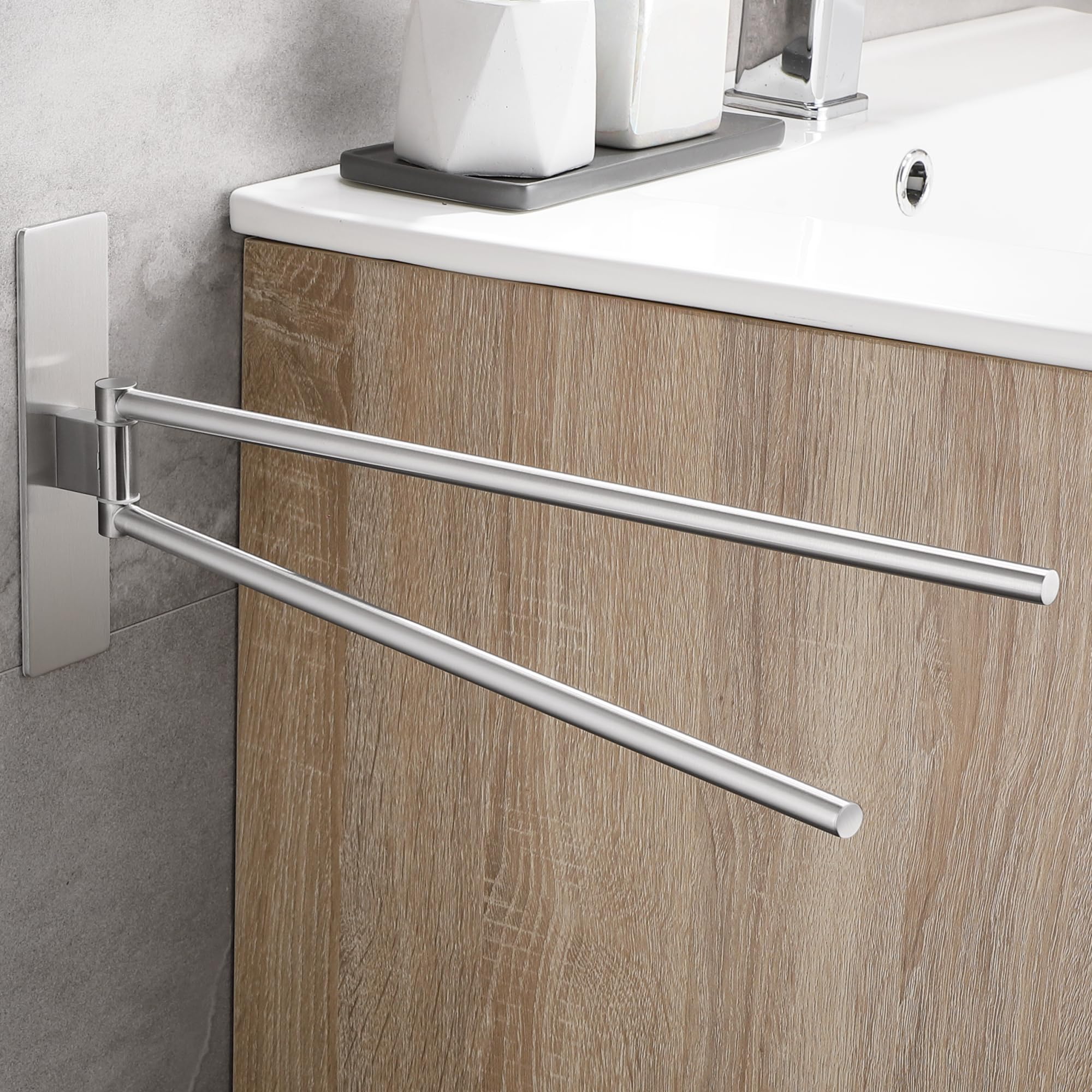Porta Asciugamani Bagno Adesivo Girevole a 180°, Portasciugamani da Parete in Acciaio Inox 304 Porta Asciugamani, Senza Foratura, Spazzolato Argento