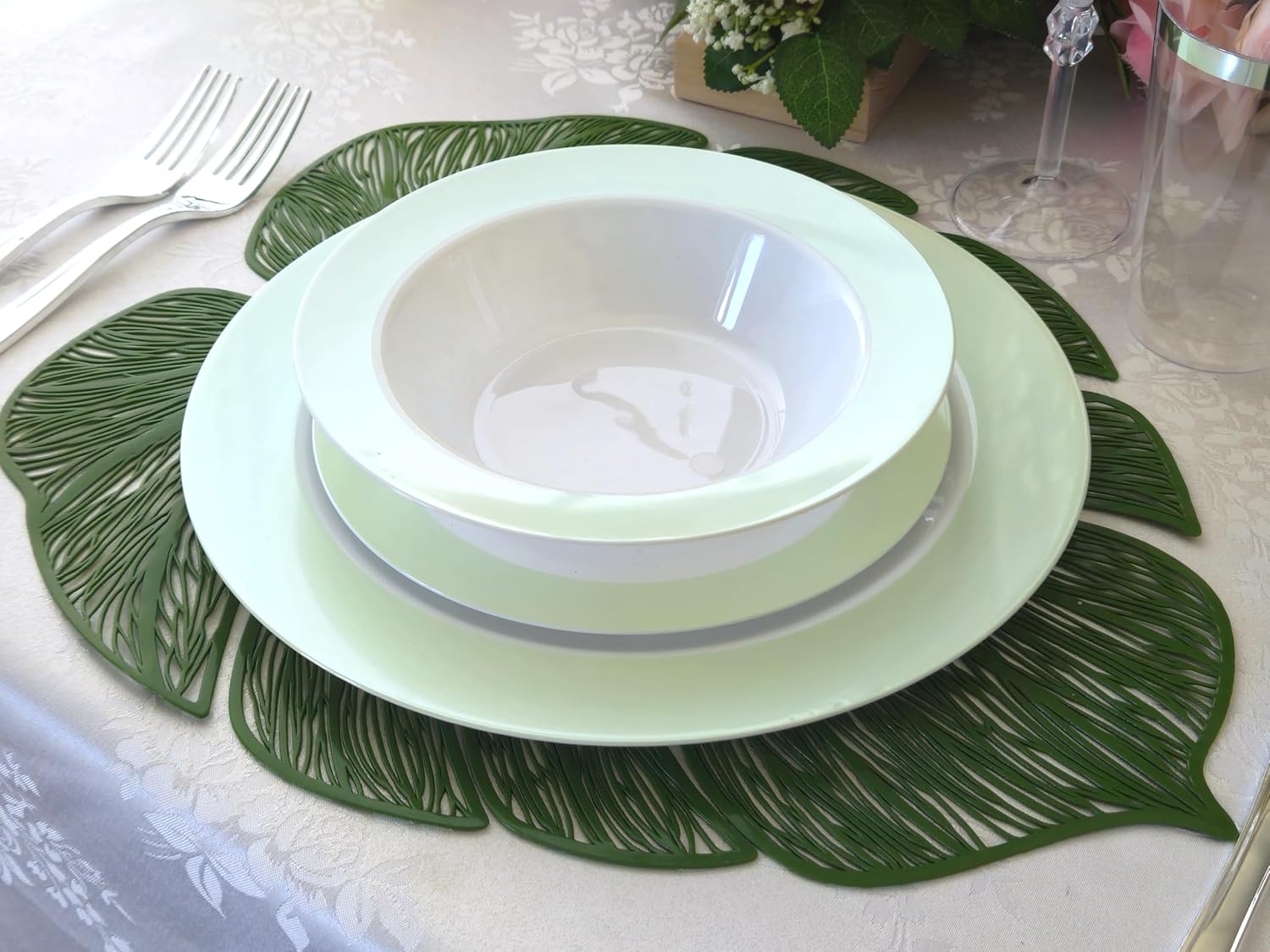 " OCCASIONS " 50 Plates Pack (25 Guests)-Wedding Party Disposable Plastic Plate Set -25 x 10.5'' Dinner + 25 x 7.5'' Salad/Dessert plates (Rio, in White & Pearled Green) - Image 5