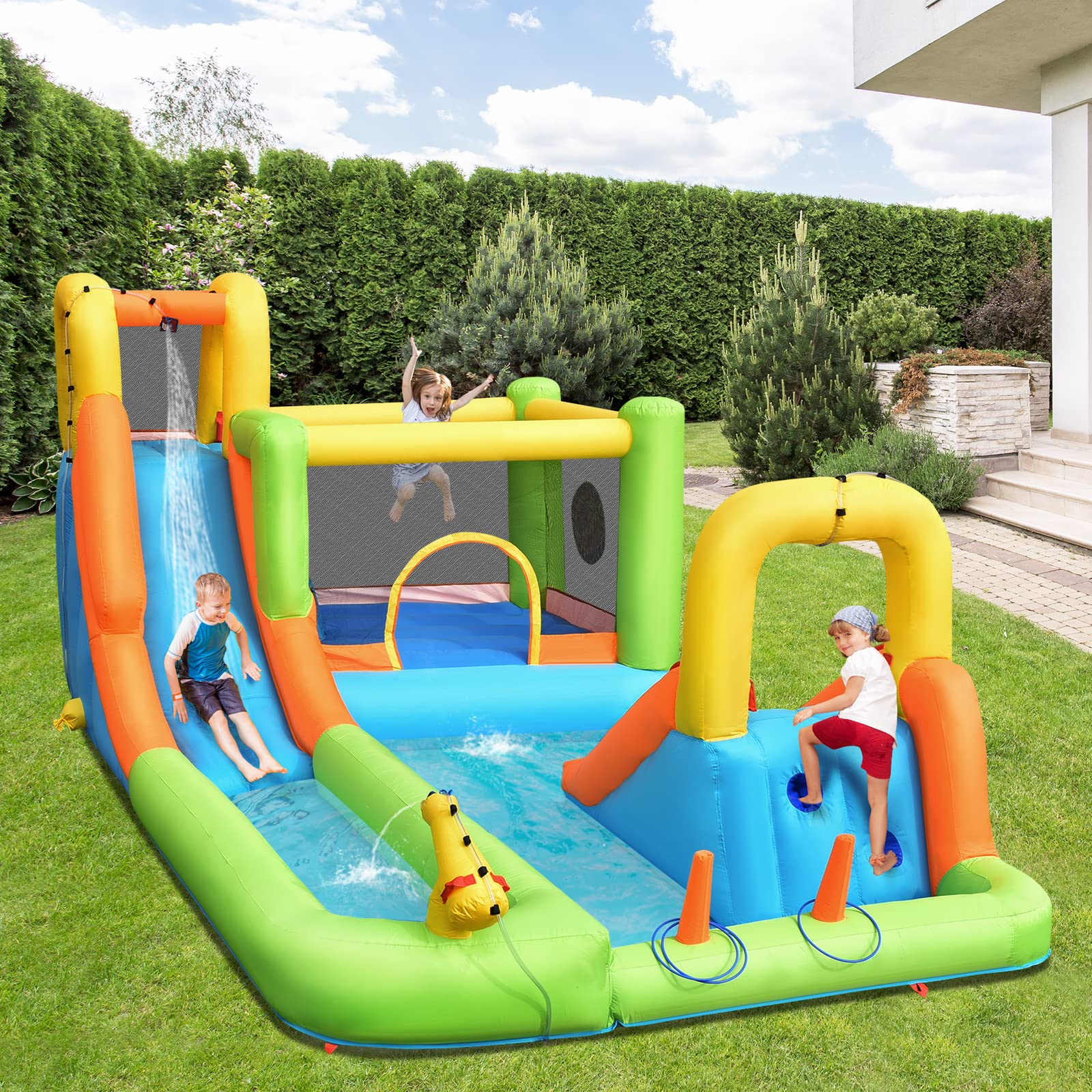 GOPLUS Castillo Hinchable para Niños, Hinchable Grande con Piscina, Pistola de Agua Tobogán Acuático, Adecuado de 3 a 10 Años, ‎504 x 295 x 217 cm