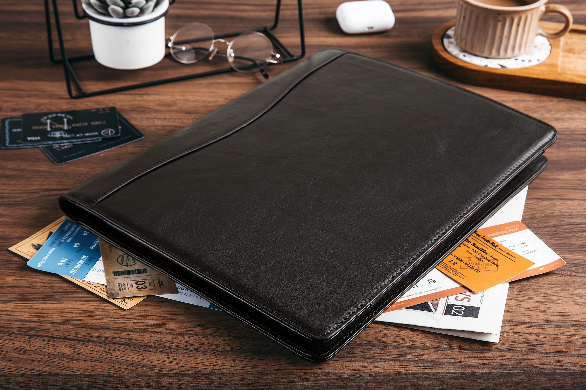 Portapapeles de piel auténtica, carpeta de cuero curtido al aceite, carpeta de entrevista para mujeres, carpeta portapapeles de negocios, folio de cuero grabado para hombres (negro, no personalizable)