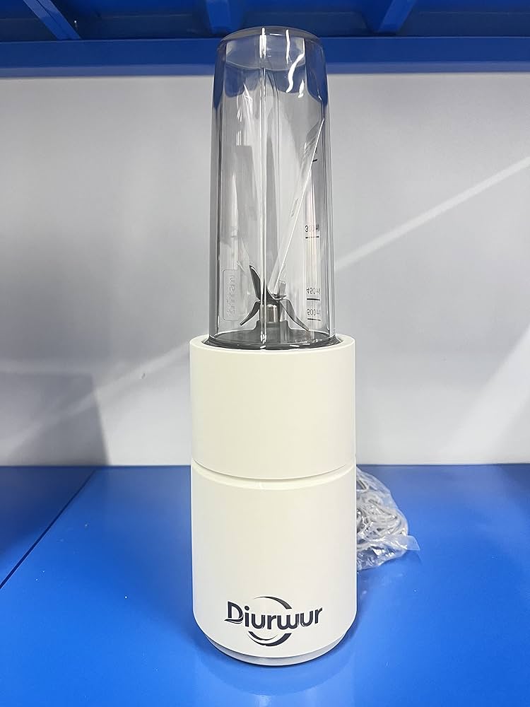 Amazon | ジューサーミキサー 500W スムージー 氷も凍った果物も