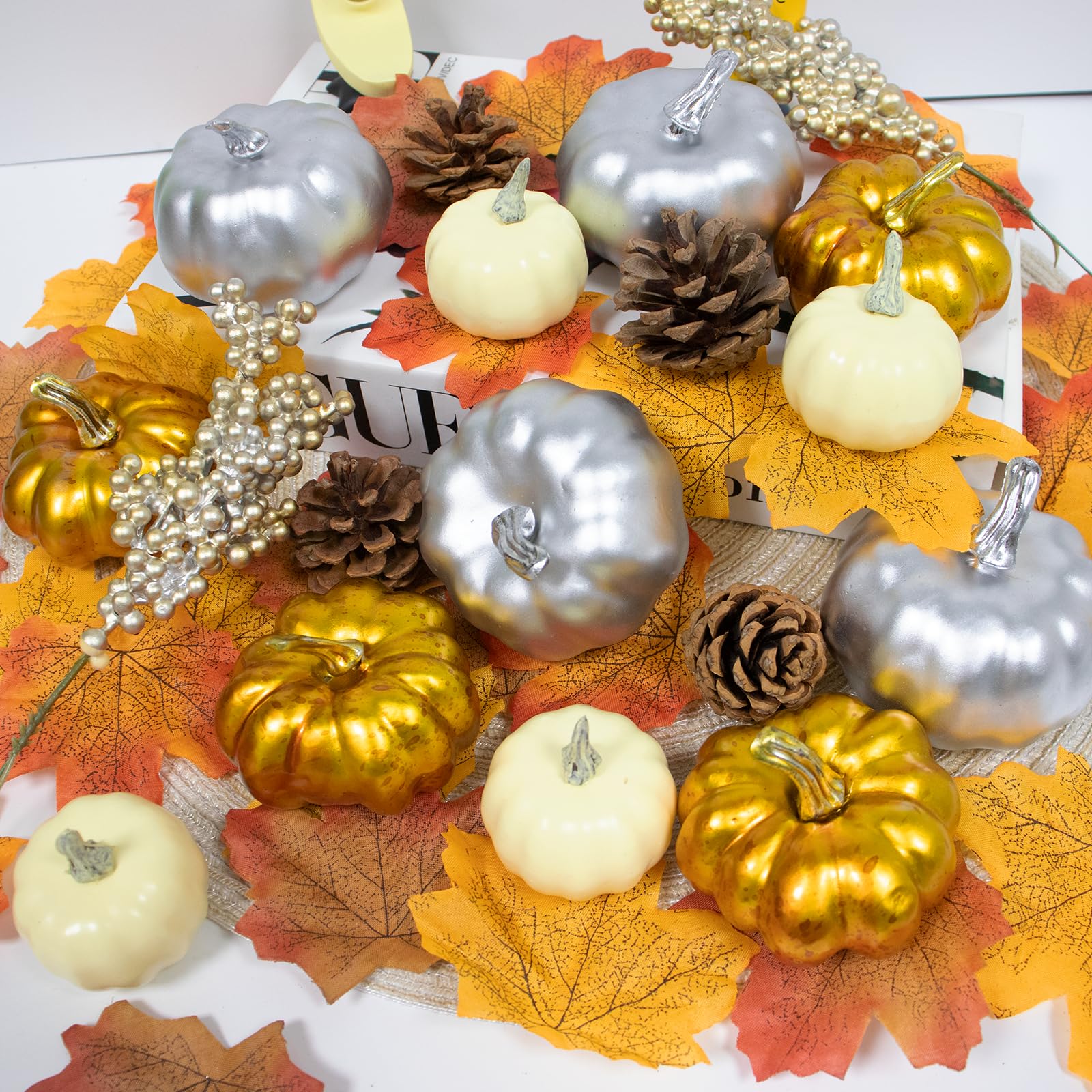 Decoration Automne Thanksgiving, Récolte Ensemble Citrouille Halloween Décoration, Citrouilles Artificielles d'halloween, D'érable, Cônes Pin, Décoration Couronne Automne Porte, 68 Pièces