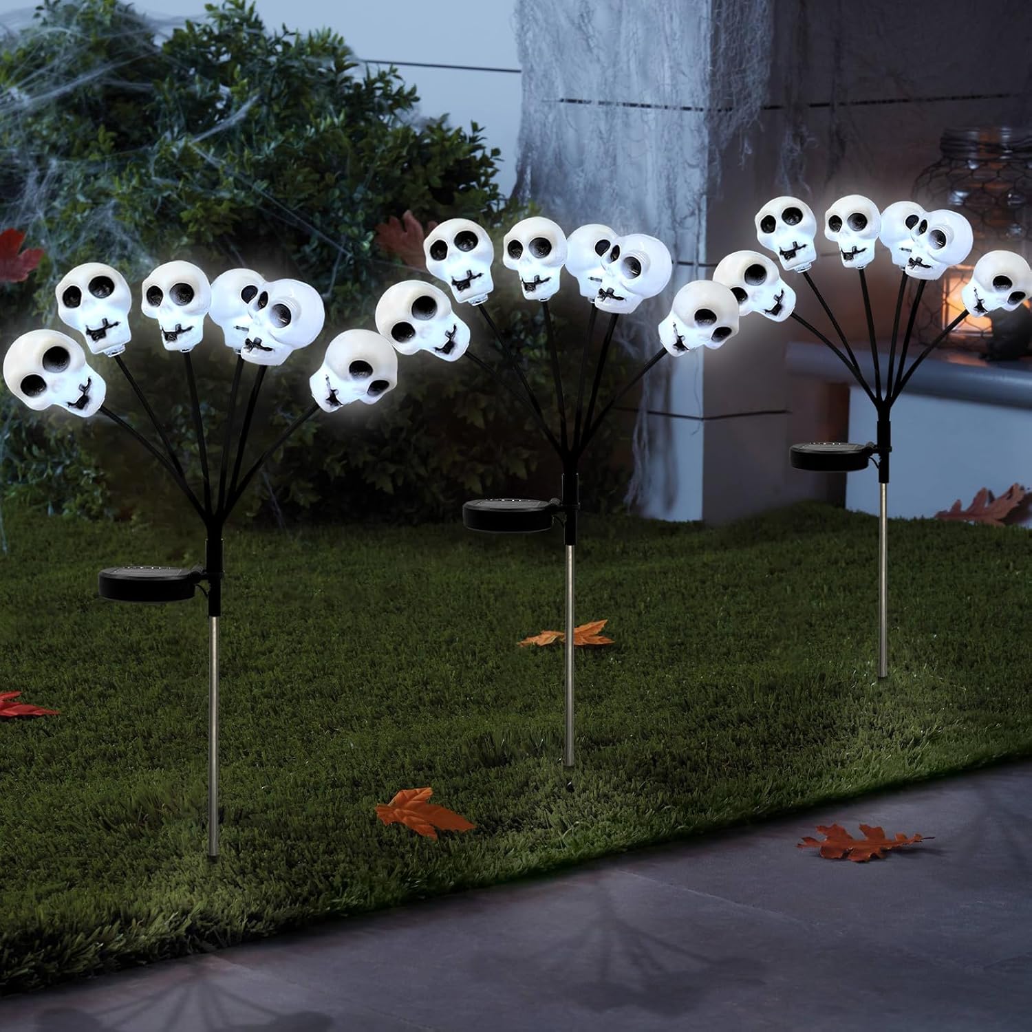 Solar Halloween Pathway Lights 3 Pack Skull Stake Lights Outdoor 2 Modes Cool White LEDs for Garden Yard Patio Solar Halloween Pathway Lights 3 Pack Skull Stake Lights Outdoor 2 Modes Cool White LEDs for Garden Yard Patio
