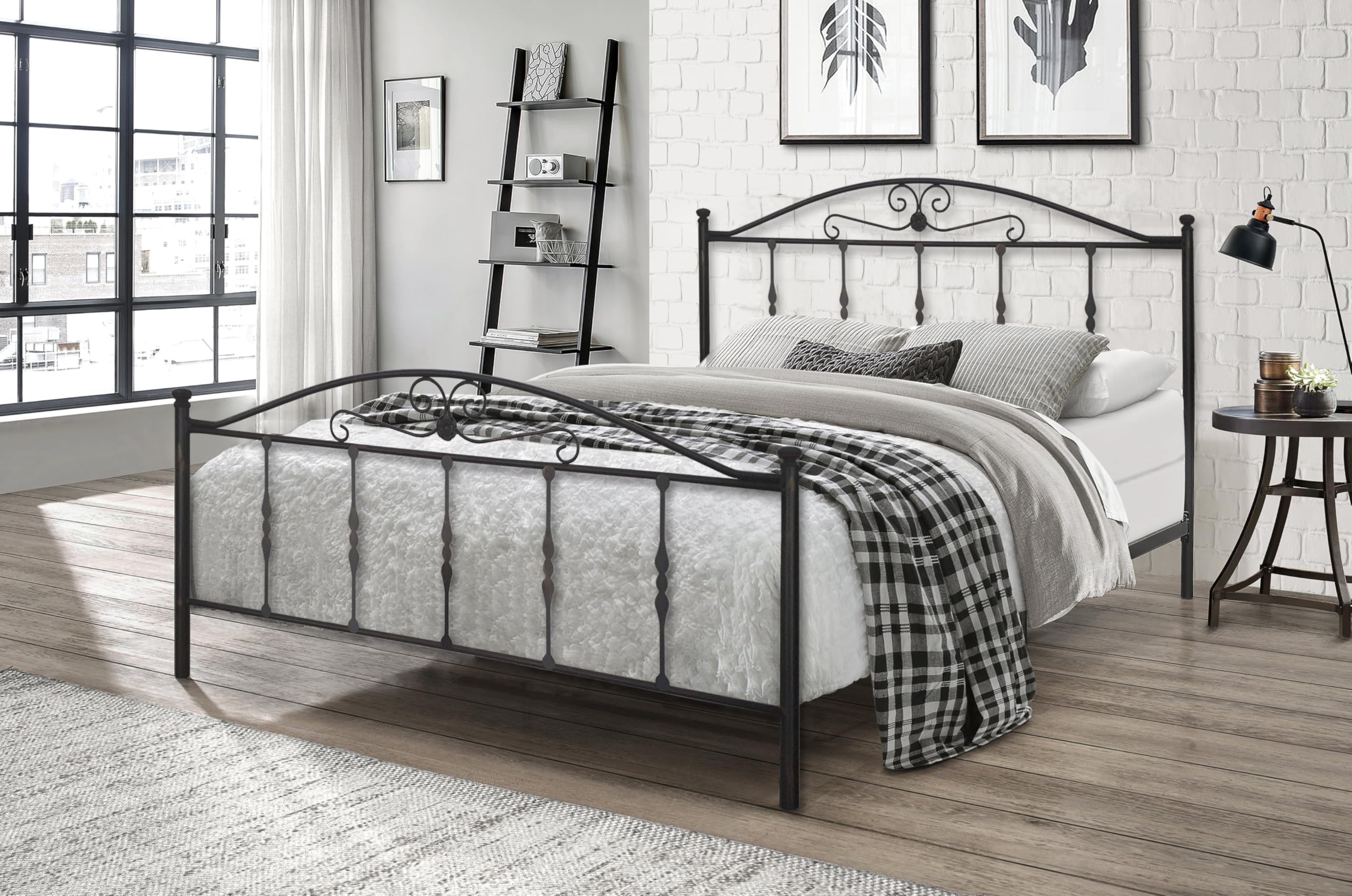 SISA srl, Struttura Letto Matrimoniale Ferro Battuto, Modello Gardenia, Colore Nero Anticato (Con Sfumature Oro), 170x120x195 cm, 100% Made in Italy