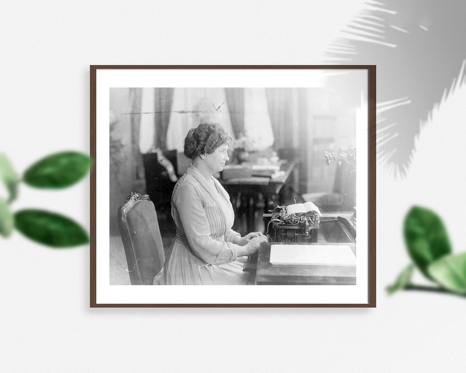 1919 photo Helen Keller who appears in the motion picture "Deliverance" based on her