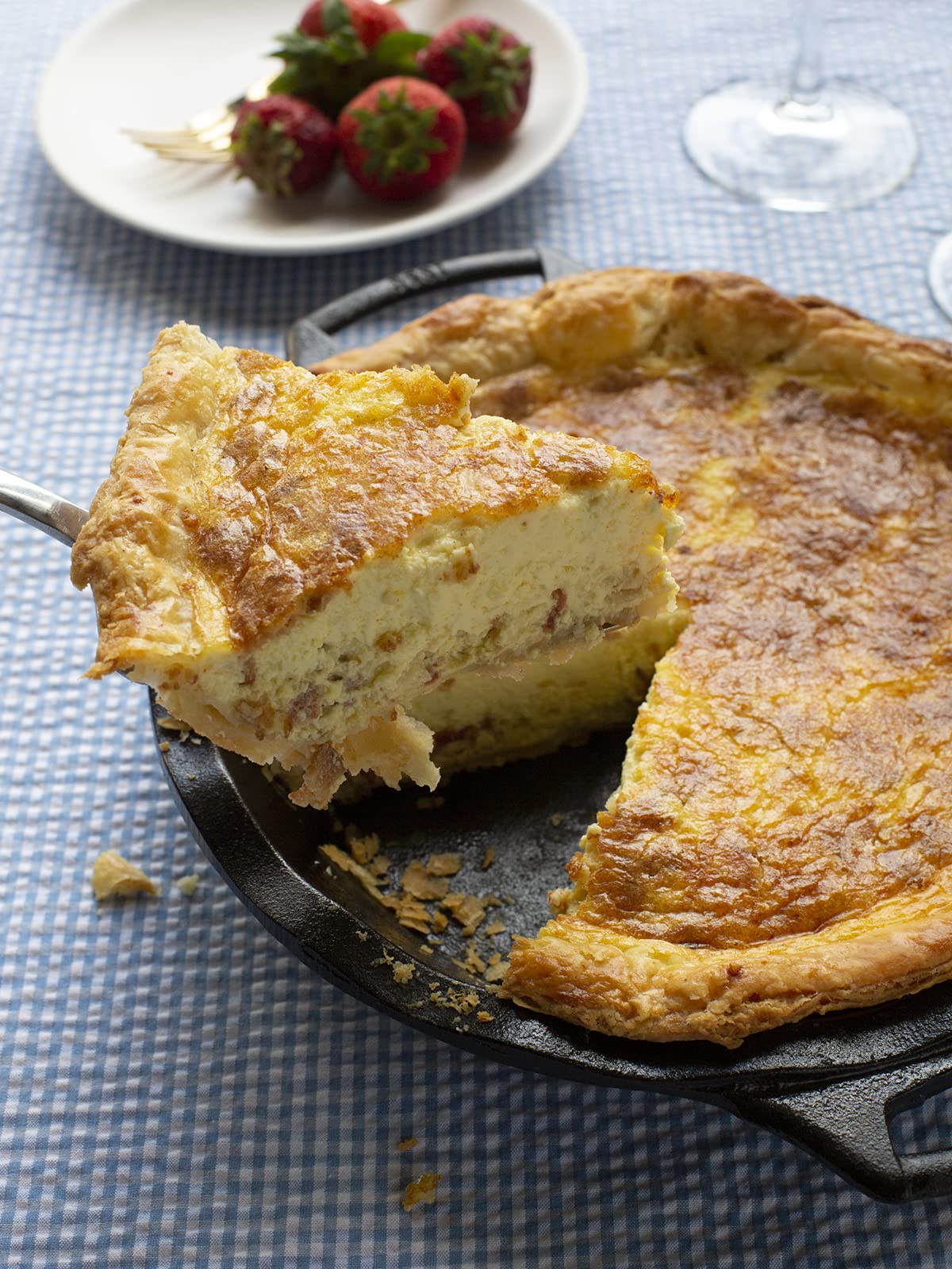 Lodge BW9PIE 9 Inch Seasoned Cast Iron Pie Pan, Black Buy Online in