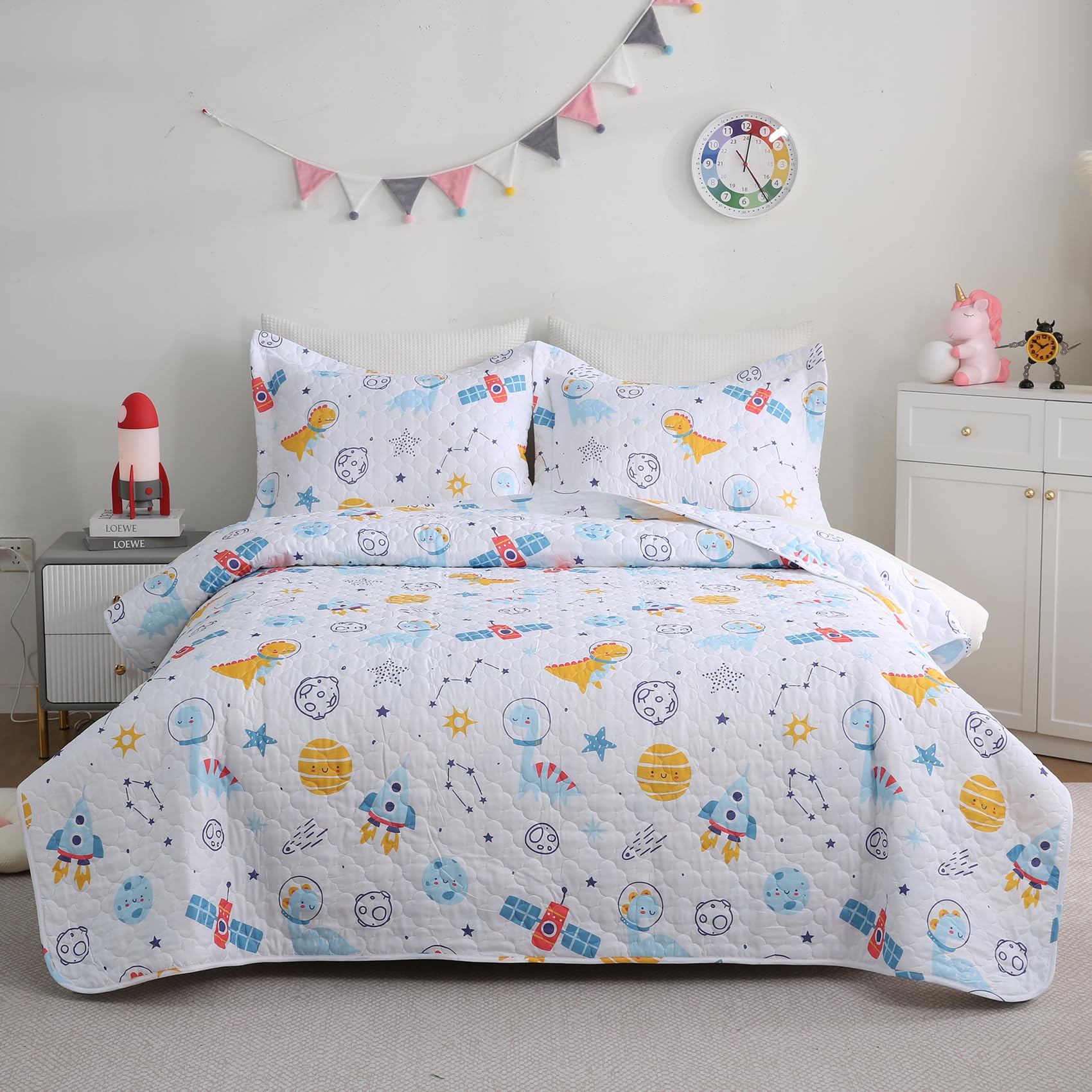 Cute Dinosaur Rocket Quilt Set for Boys Queen Size Kids Bedding Sets Lightweight Summer Bedspread Soft Microfiber Breathable Bed Comforter All-Season