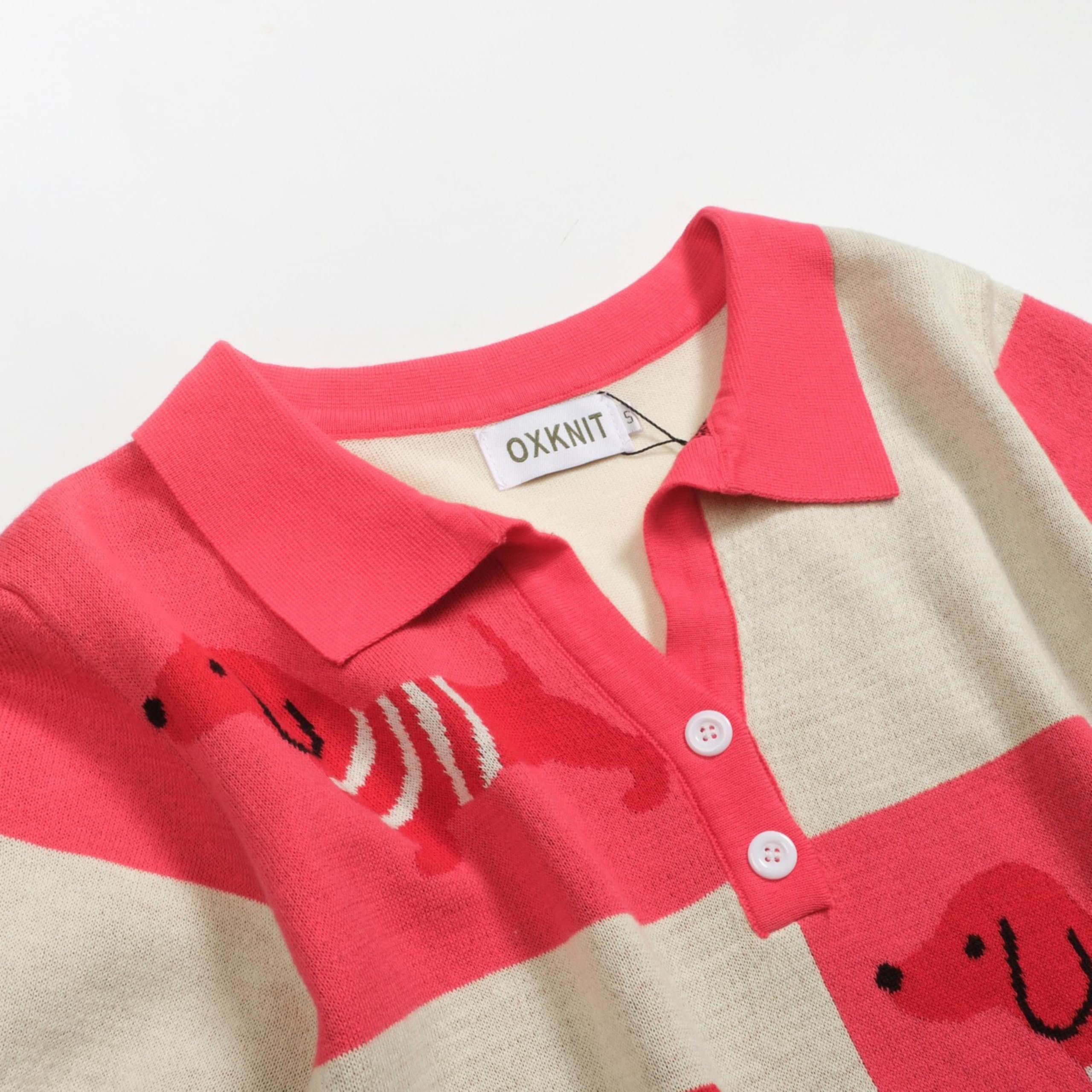 OXKNIT Damen Poloshirt Kurzarm Rosa mit V-Ausschnitt aus Jacquard-Strick mit Dackelmuster