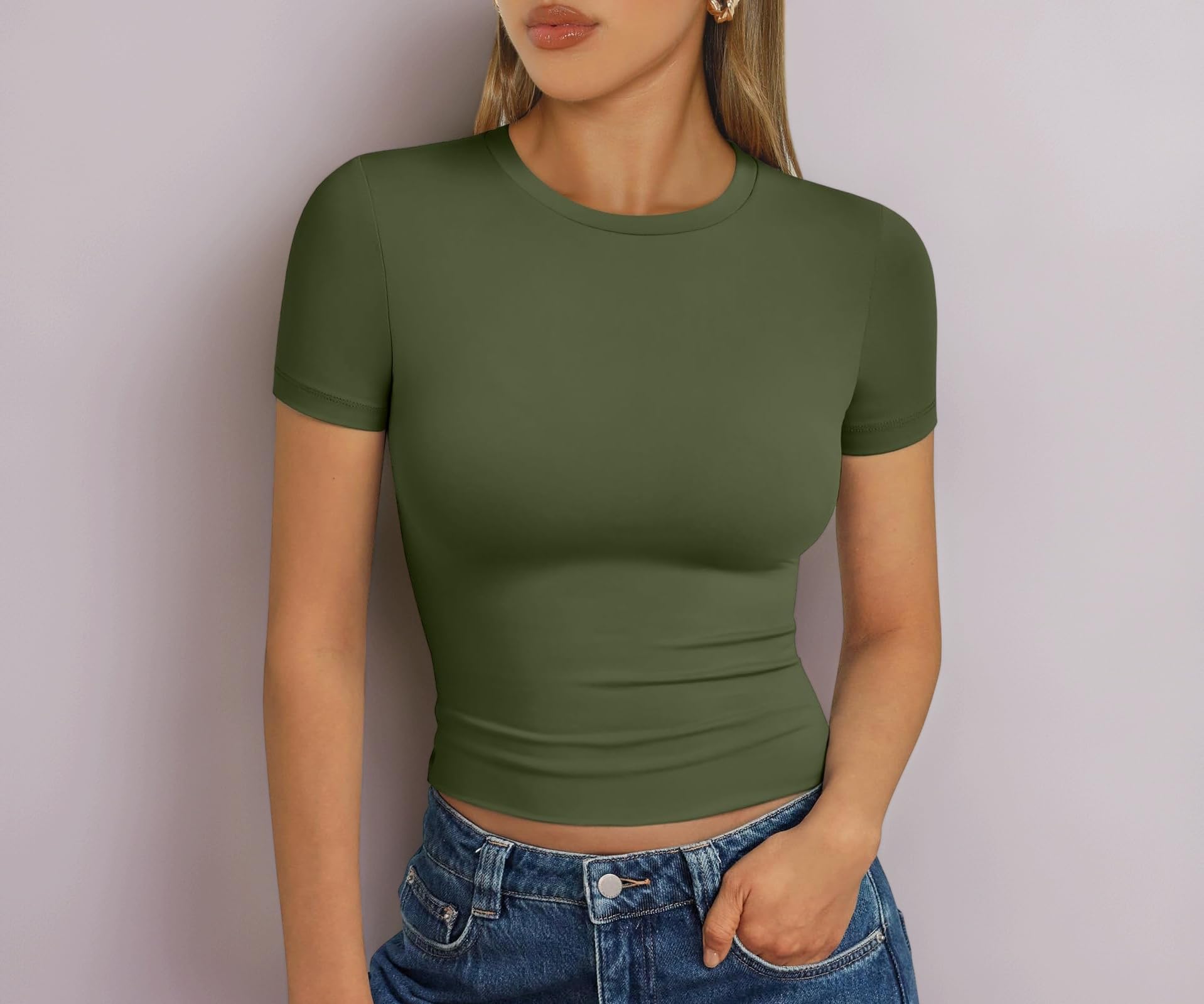 Womens Basic T-Shirts Scoop Neck Short Sleeve Crop Tops Cute Summer Tops Slim Fit Tees Y2k Clothing