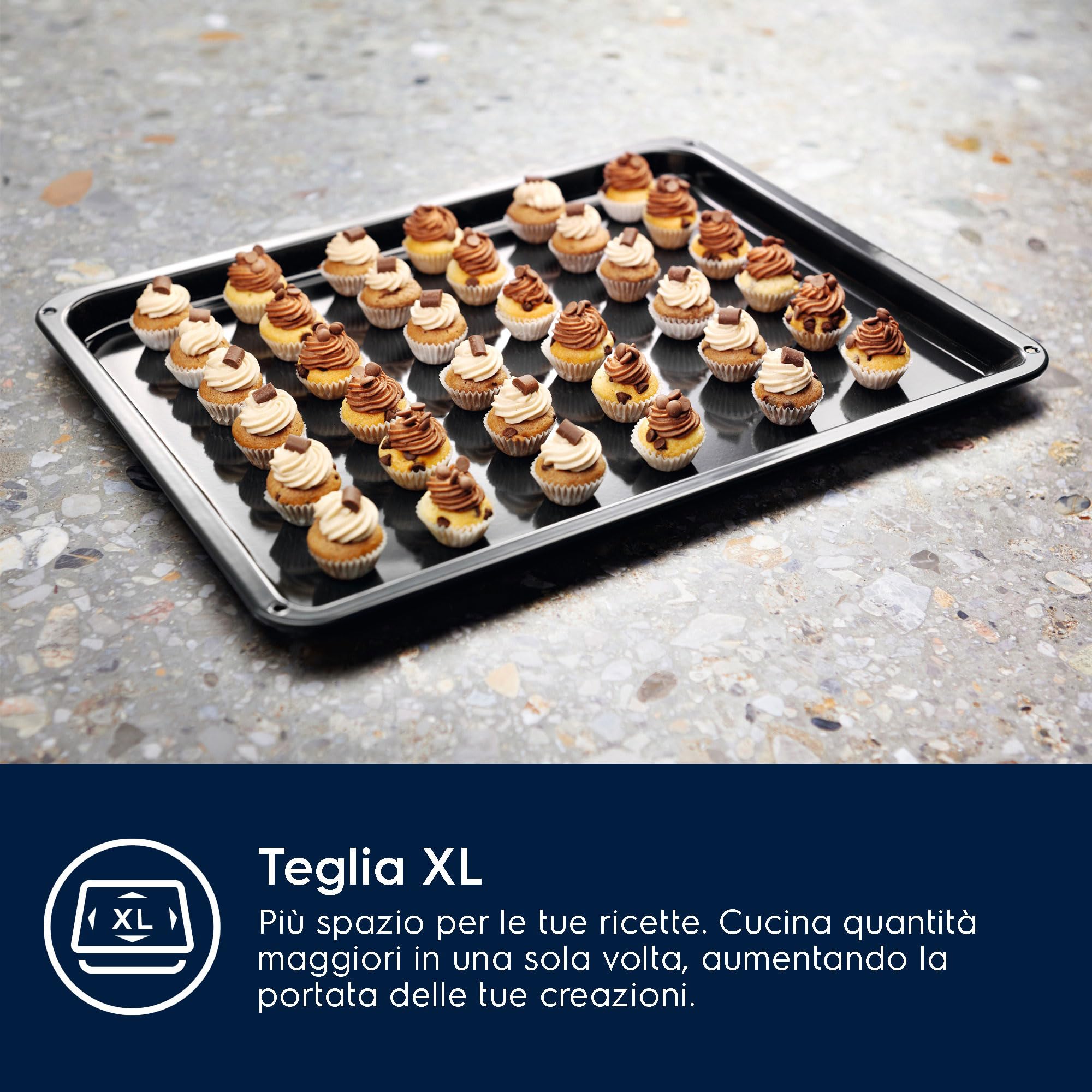 Electrolux Forno da Incasso Serie 300 EOH2H004K, Multifunzione Ventilato, 68L, Classe A, Funzione Pizza, Pulizia AquaClean, Potenza 2790W, Design Nero Elegante, Timer, Griglia XL
