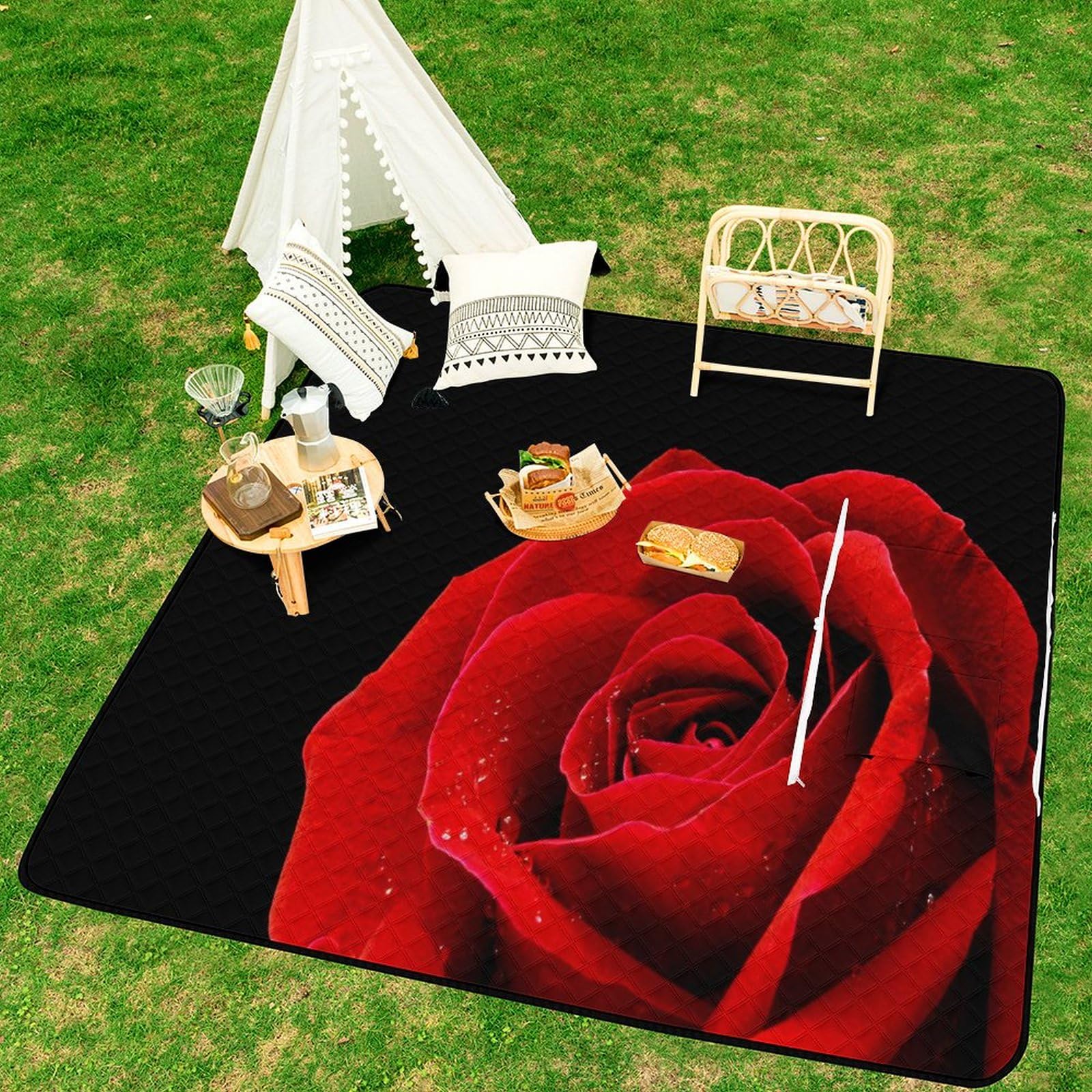 Couverture de pique-nique à motif floral rose avec sangle de transport, tapis de sable pliable et imperméable pour camping, été, plage, tapis de 200 x 200 cm