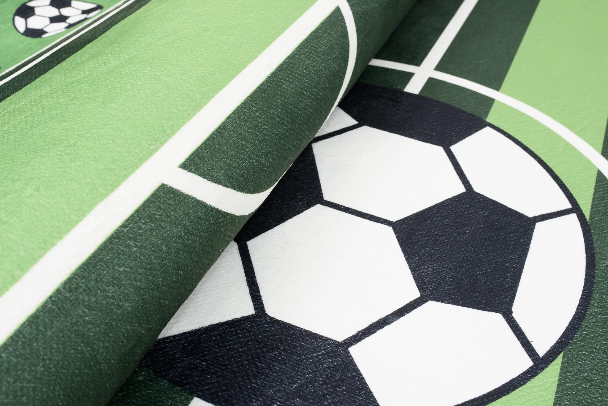 TAPISO Flannel Tapis Chambre Enfant Bébé Fille Garçon Antidérapant Lavable Vert Blanc Noir Tapis de Jeux Terrain de Football Poils Ras Oeko-TEX Résistant 200 x 300 cm