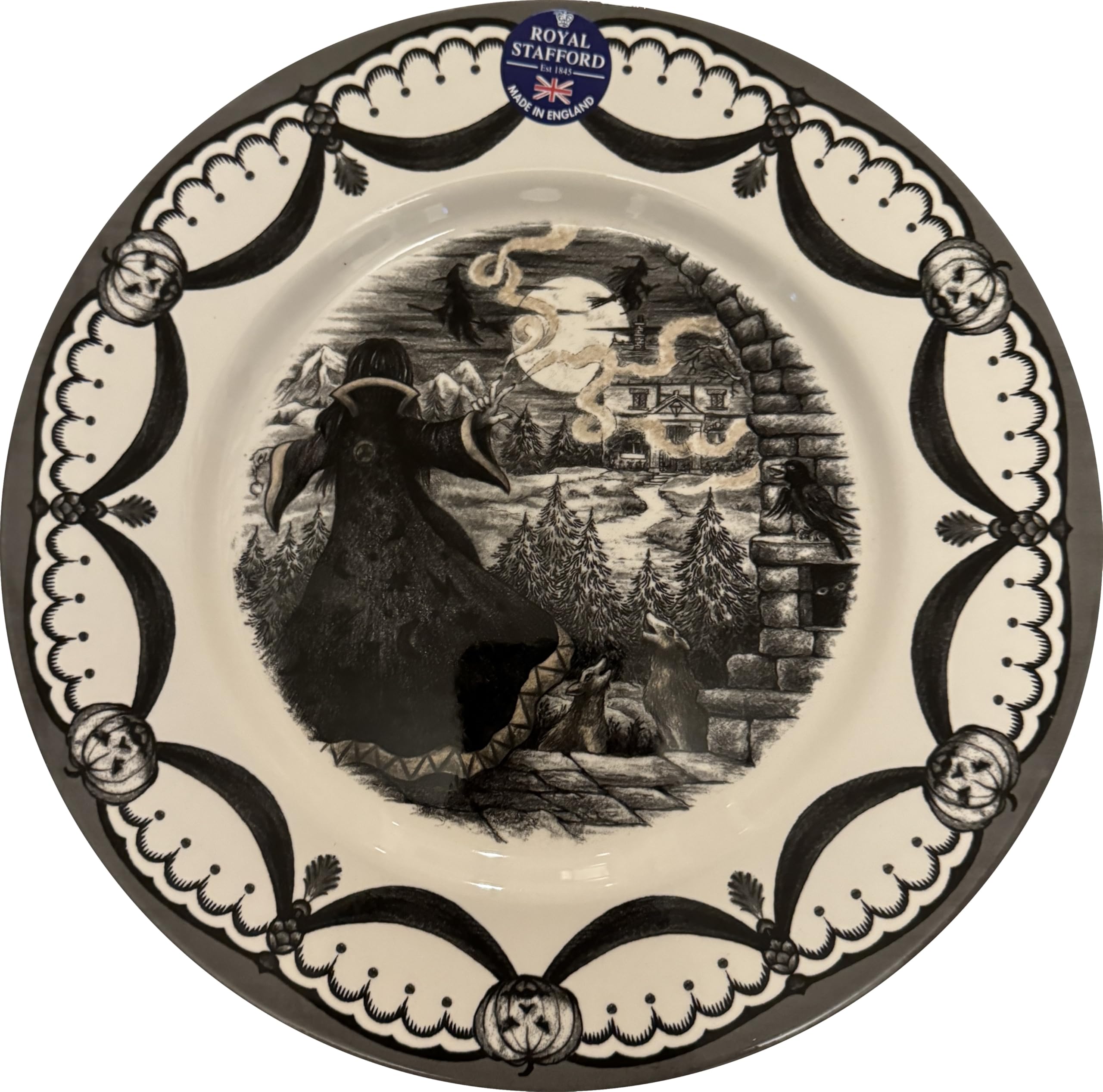 Amazon.com: Royal Stafford Halloween Dinnerware (Guardian, Dinner