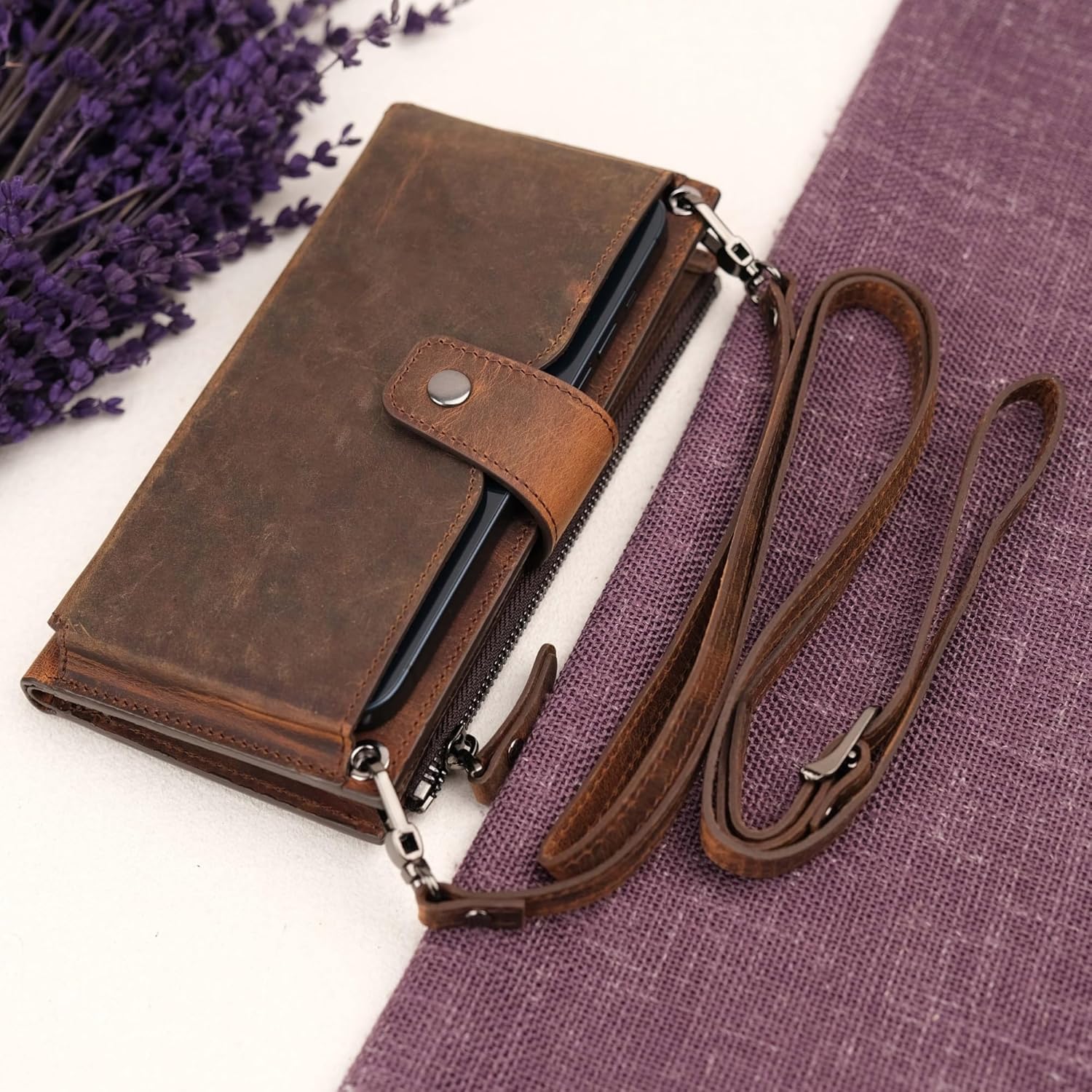 Kaycee Leather Phone Wallet Crossbody Bag with 12 Card Slots, Zippered Pocket, Adjustable Strap & for Women