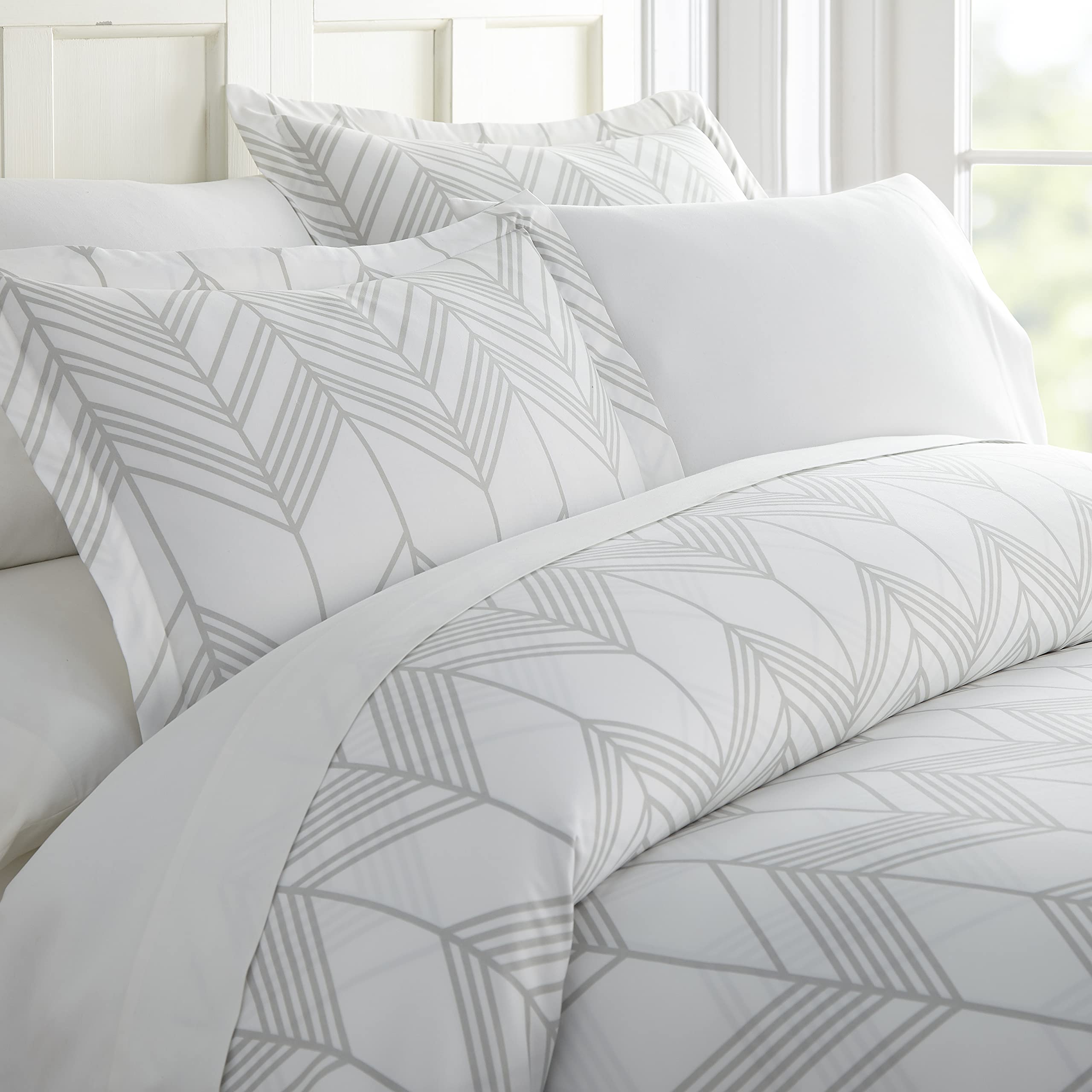 LINEN MARKET Duvet Cover Queen (Light Gray) - Experience Hotel-Like Comfort with Unparalleled Softness, Exquisite Prints & Solid Colors for a Dreamy Bedroom - Queen Duvet Cover Set with 2 Pillow Shams
