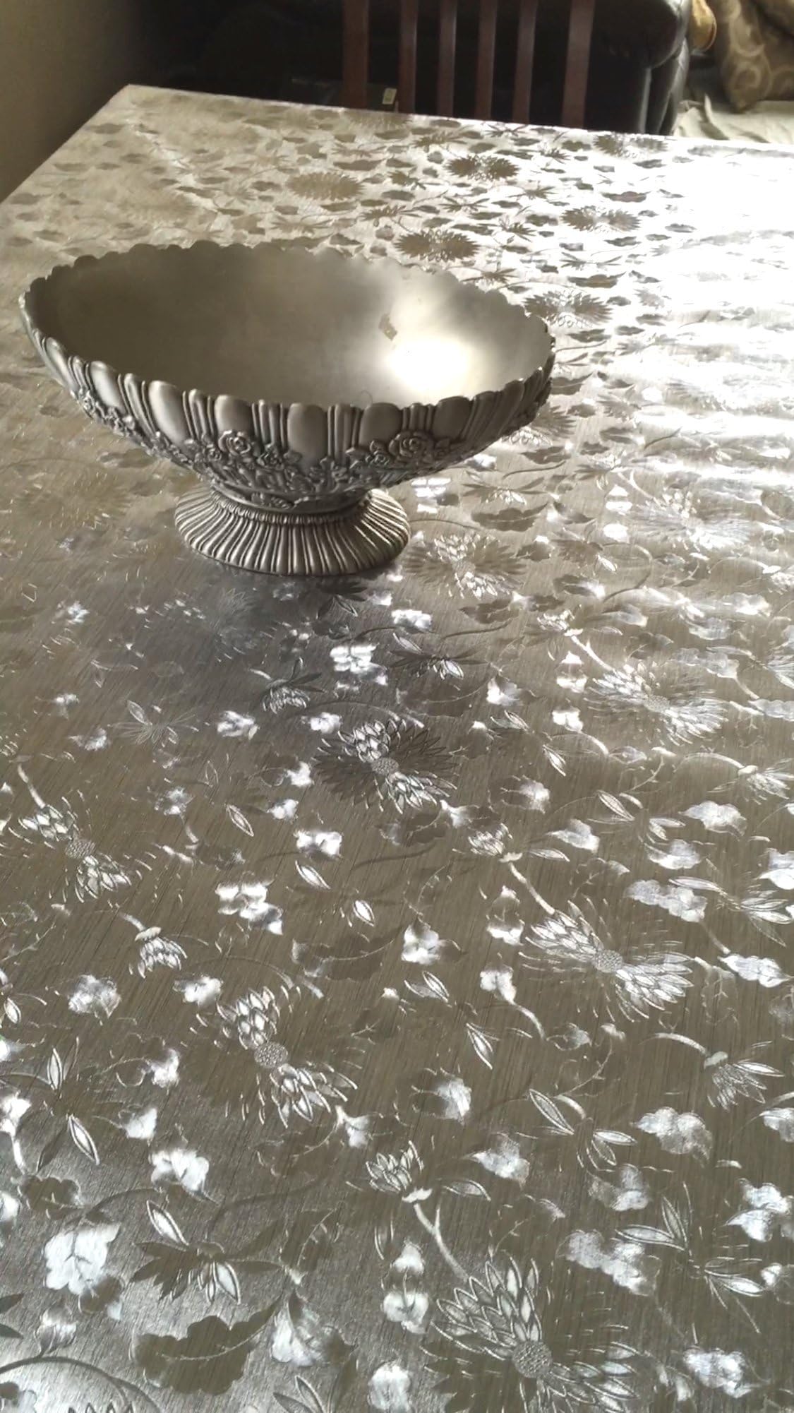 table cloth cover metallic SILVER wipe clean pvc vinyl textile backed 2m x 136 cm