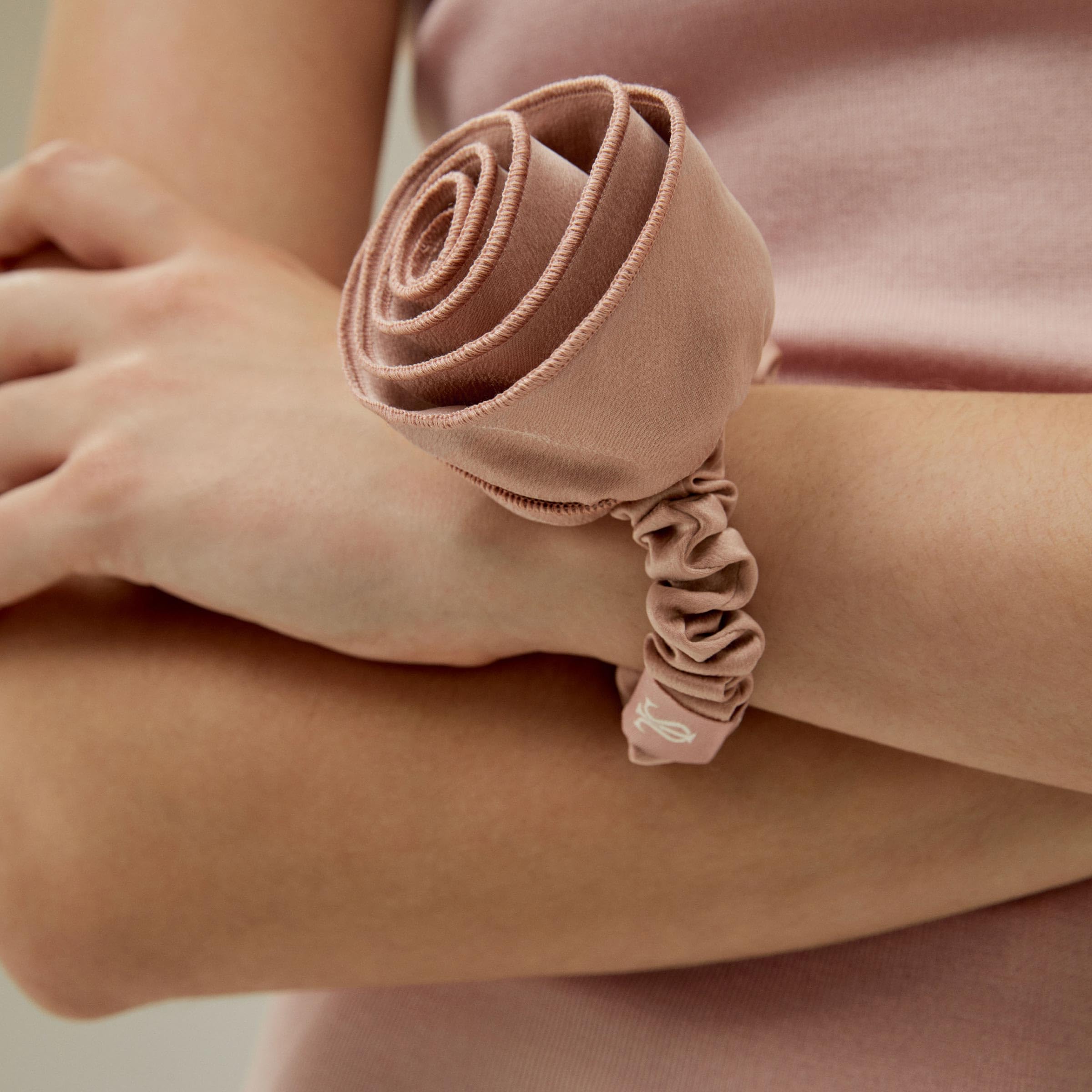 LILYSILK 100% Seiden Haargummi Rosettenförmiges Haargummi für Damen Haarschmuck Armband Accessoire Romantisches Haarband Stilvolle Haargummis, Abendsand