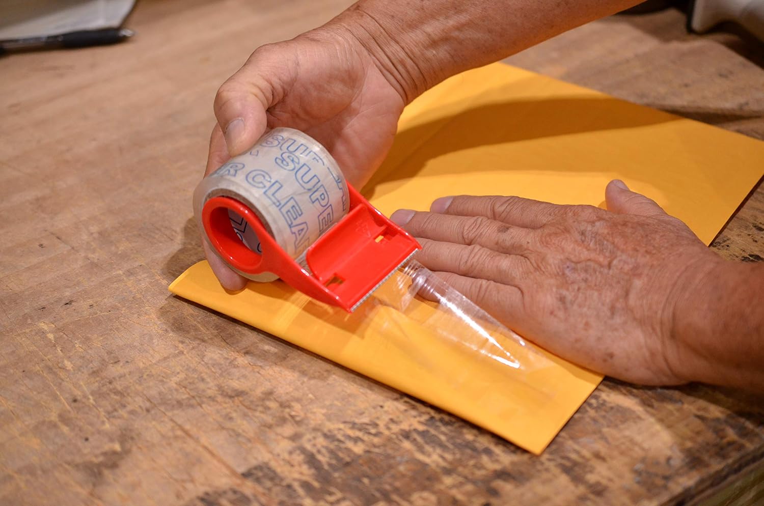 WOD RDWTCC Heavy-Duty Crystal Clear Shipping Packing Tape - 2 inch x 800 inches, 1.5" Core (24-Rolls w/Dispenser) for Packaging, Shipping or Moving Applications