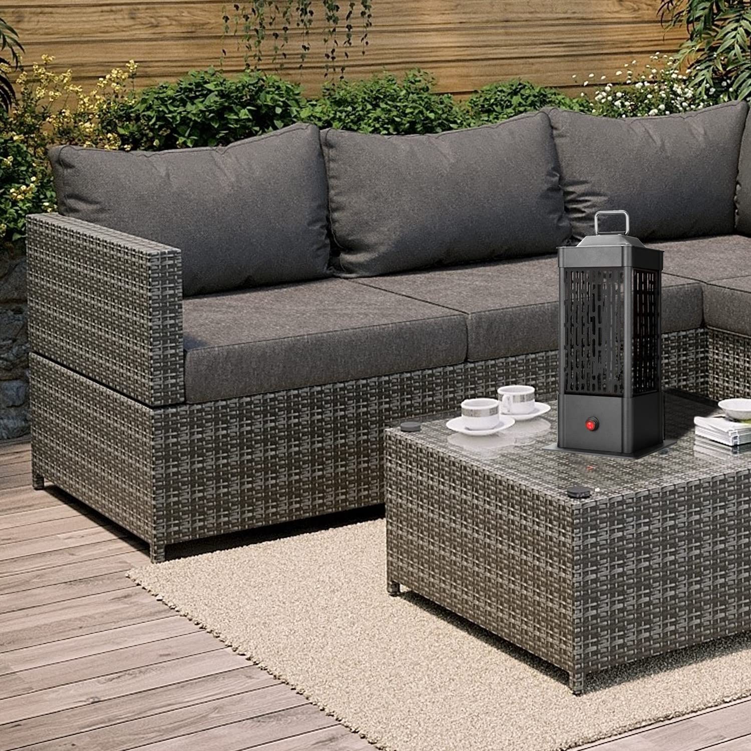 electriQ Portable Electric Patio Heater 800 W | Table Top Ruby Halogen Heater | Plug In Design With 360° Heat Coverage | Compact and Lightweight | Tip Over Protection | IP55 Weather Resistant