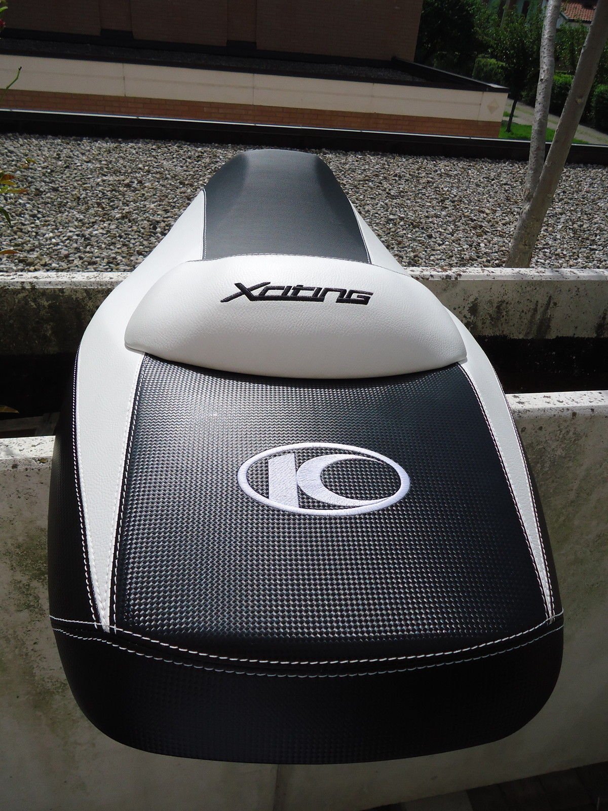 labelbike - White Tuning Seat Cover Kit for Motorcycle KYMCO 300R XCITING 300 R