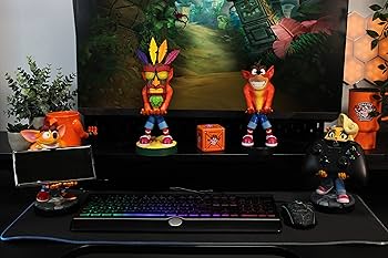 クラッシュバンディクー  コントローラスタンド スマホスタンド ゲームフィギュア Amazon | クラッシュバンディクー コントローラスタンド スマホ