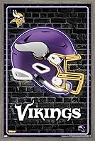 Vista 1 de Trends International NFL Minnesota Vikings - Póster de pared con casco neón 23, 22.4 pulgadas de largo x 14.7 pulgadas, versión enmarcada en madera