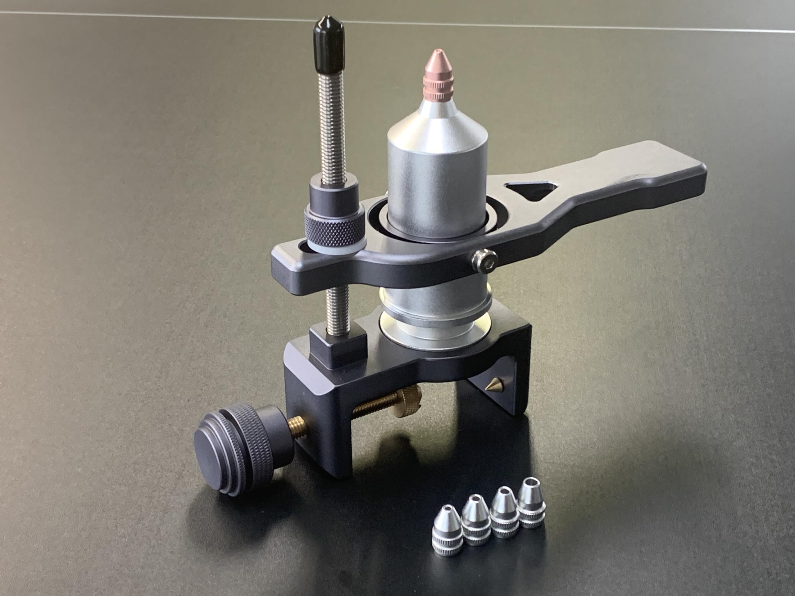 Amazon | 万力タイプ へら釣り競技用うどんアルミポンプ絞り器 アルミ